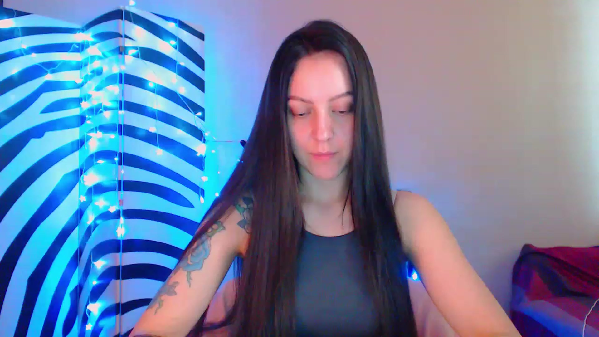 Gallery image thumbnail from Cos_Sexy's myfreecams stream on, 06/01/2023, 13:27 image 10 of 20