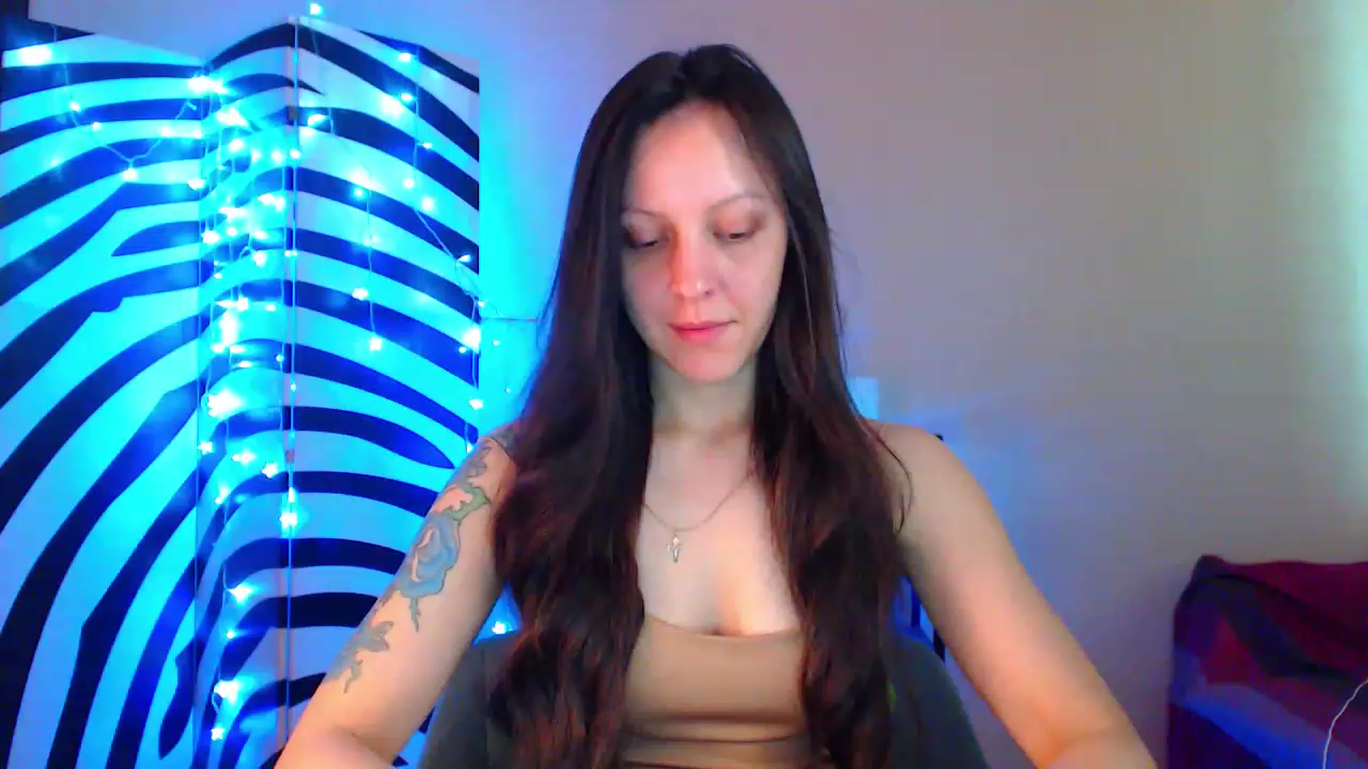 Gallery image thumbnail from Cos_Sexy's myfreecams stream on, 06/06/2023, 09:38 image 7 of 20