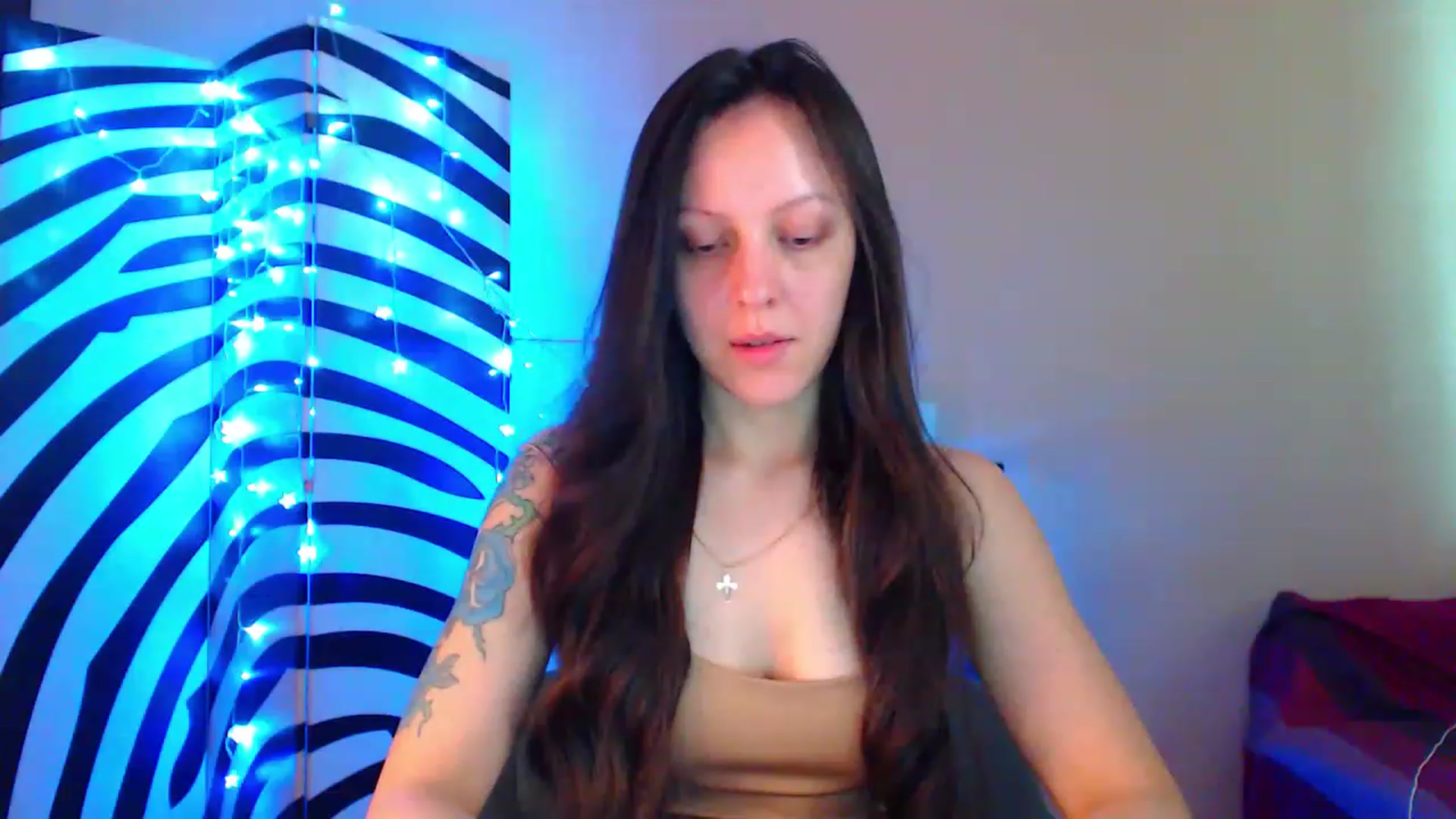 Gallery image thumbnail from Cos_Sexy's myfreecams stream on, 06/06/2023, 09:38 image 6 of 20