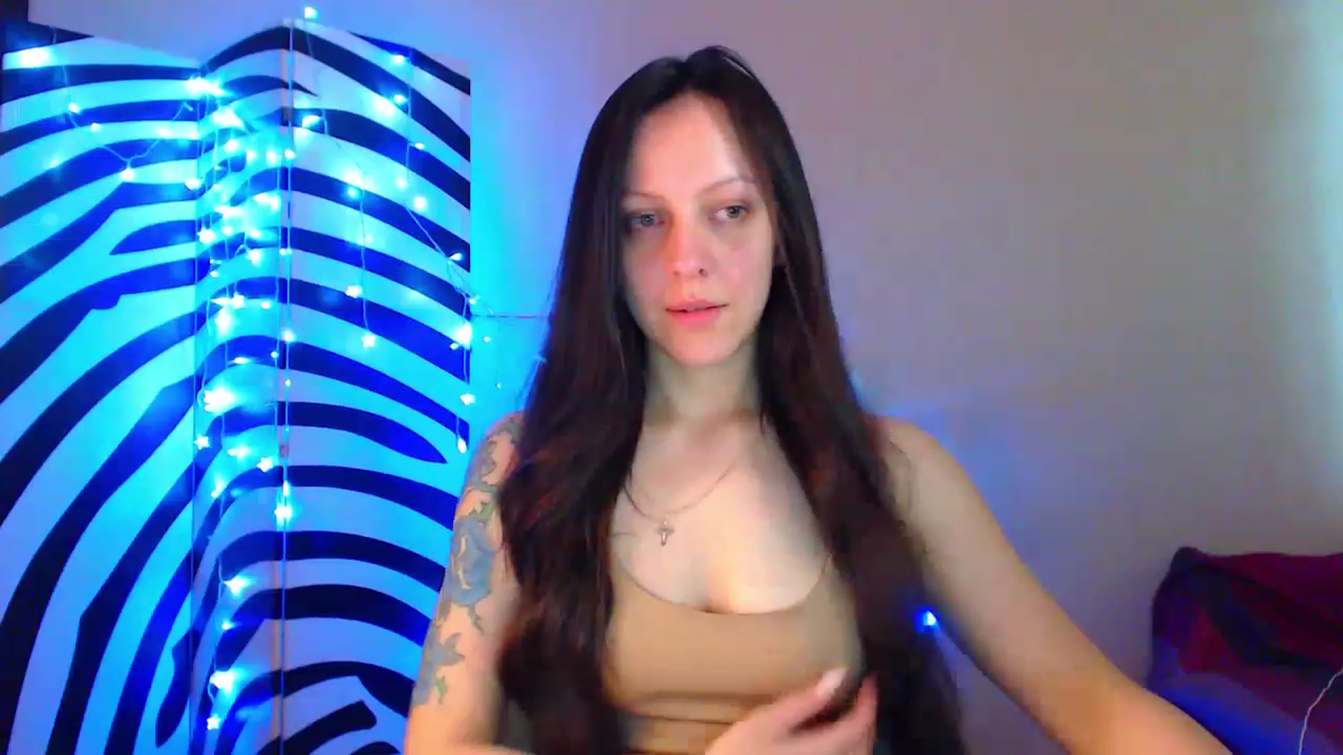 Gallery image thumbnail from Cos_Sexy's myfreecams stream on, 06/06/2023, 09:38 image 10 of 20