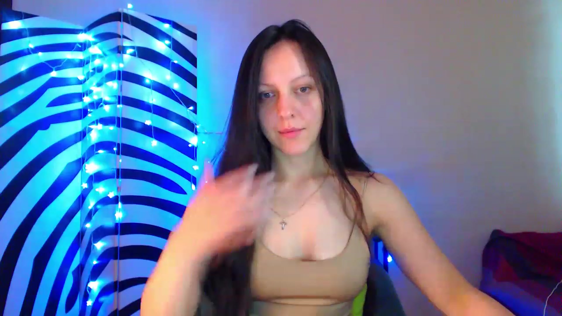 Gallery image thumbnail from Cos_Sexy's myfreecams stream on, 06/06/2023, 09:38 image 14 of 20