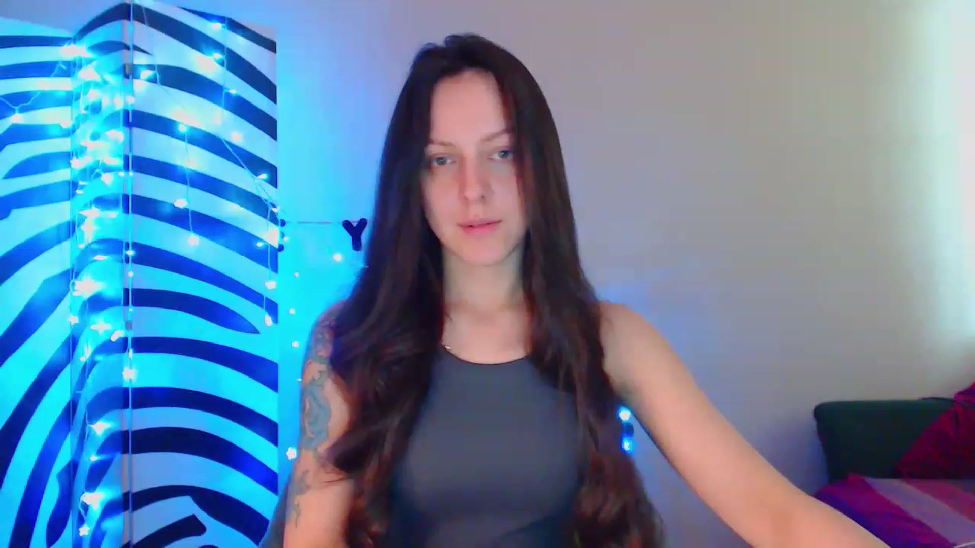 Gallery image thumbnail from Cos_Sexy's myfreecams stream on, 06/13/2023, 12:09 image 18 of 20