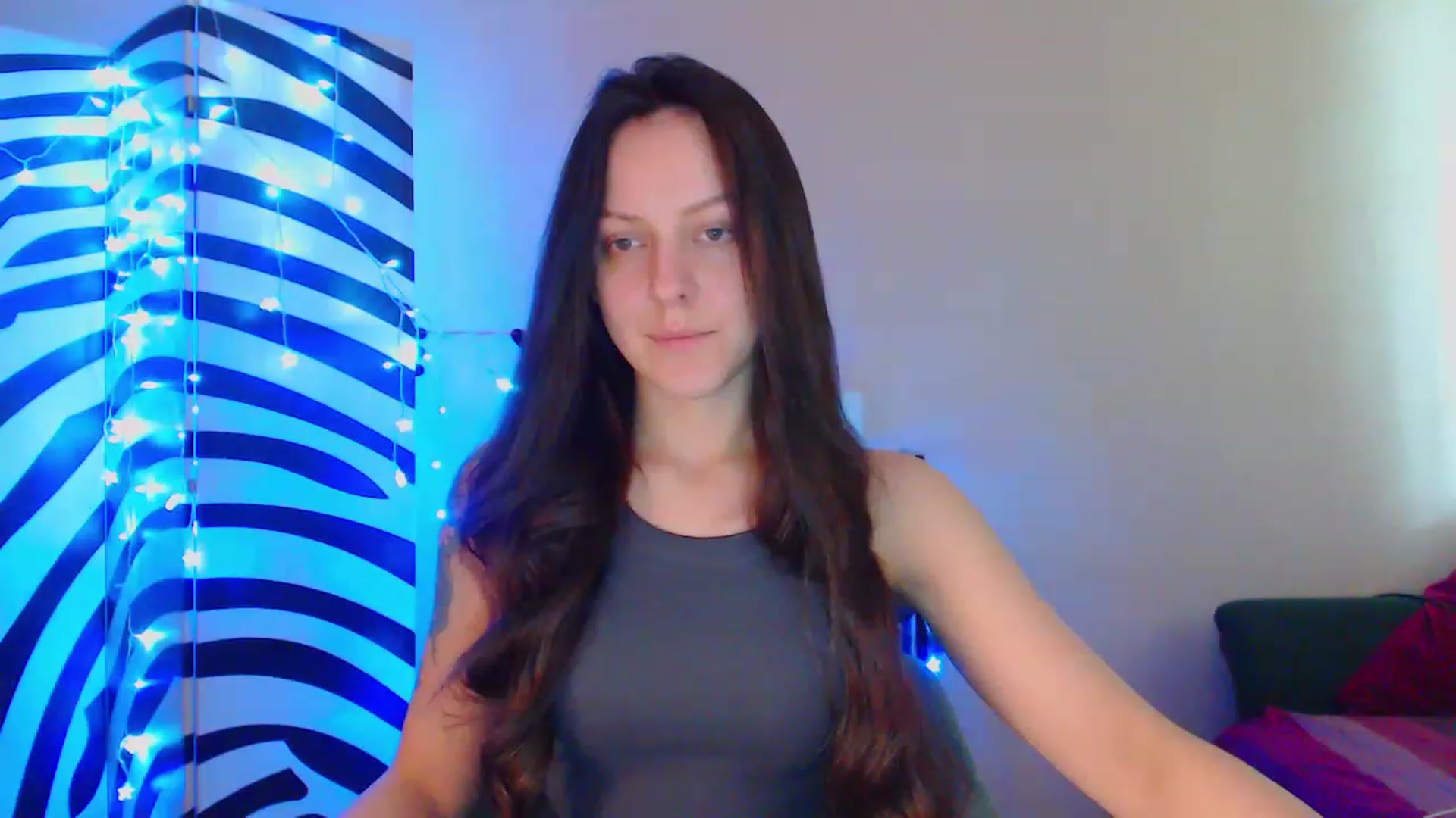 Gallery image thumbnail from Cos_Sexy's myfreecams stream on, 06/13/2023, 12:09 image 16 of 20