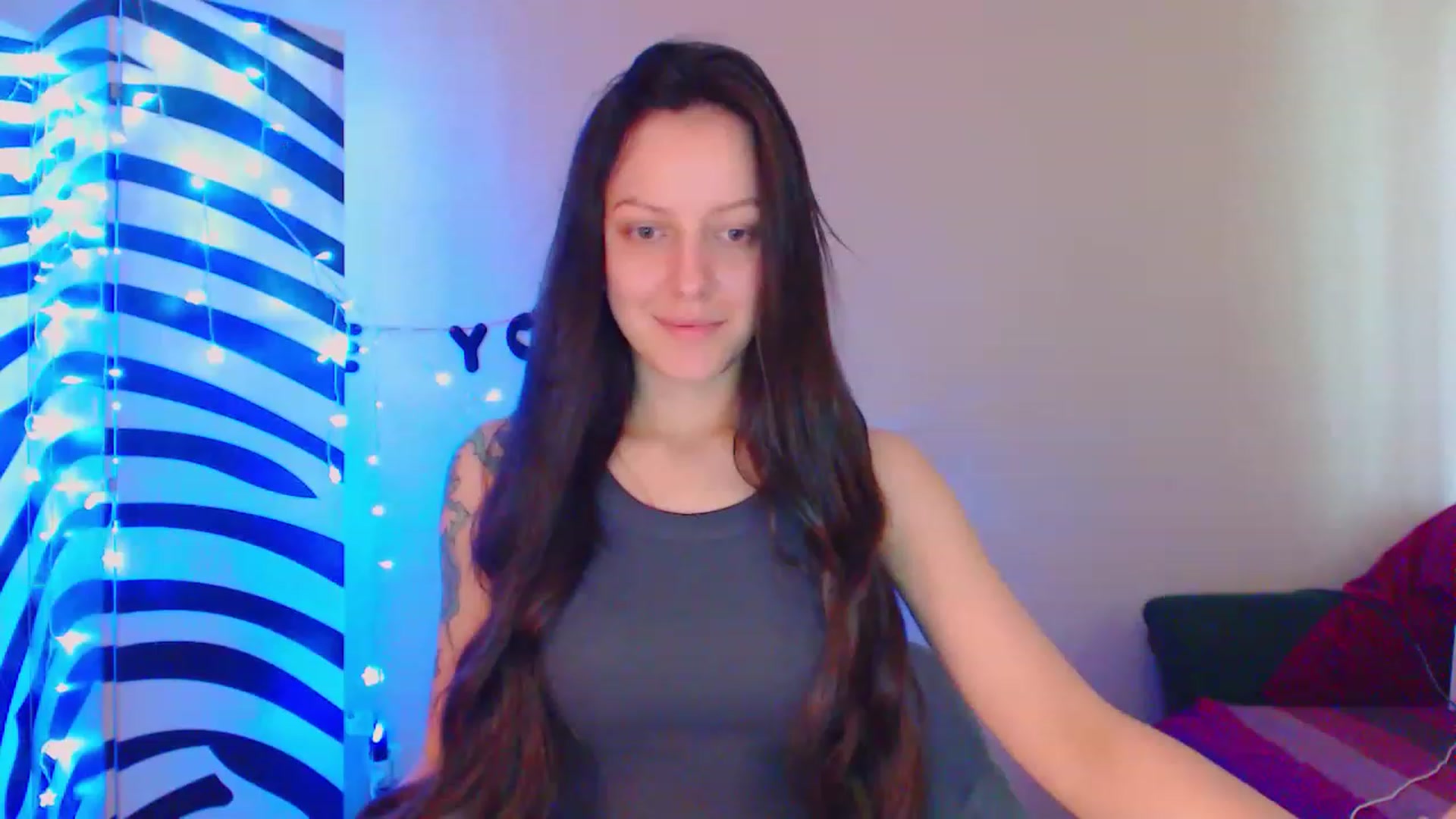 Gallery image thumbnail from Cos_Sexy's myfreecams stream on, 06/14/2023, 10:34 image 12 of 20