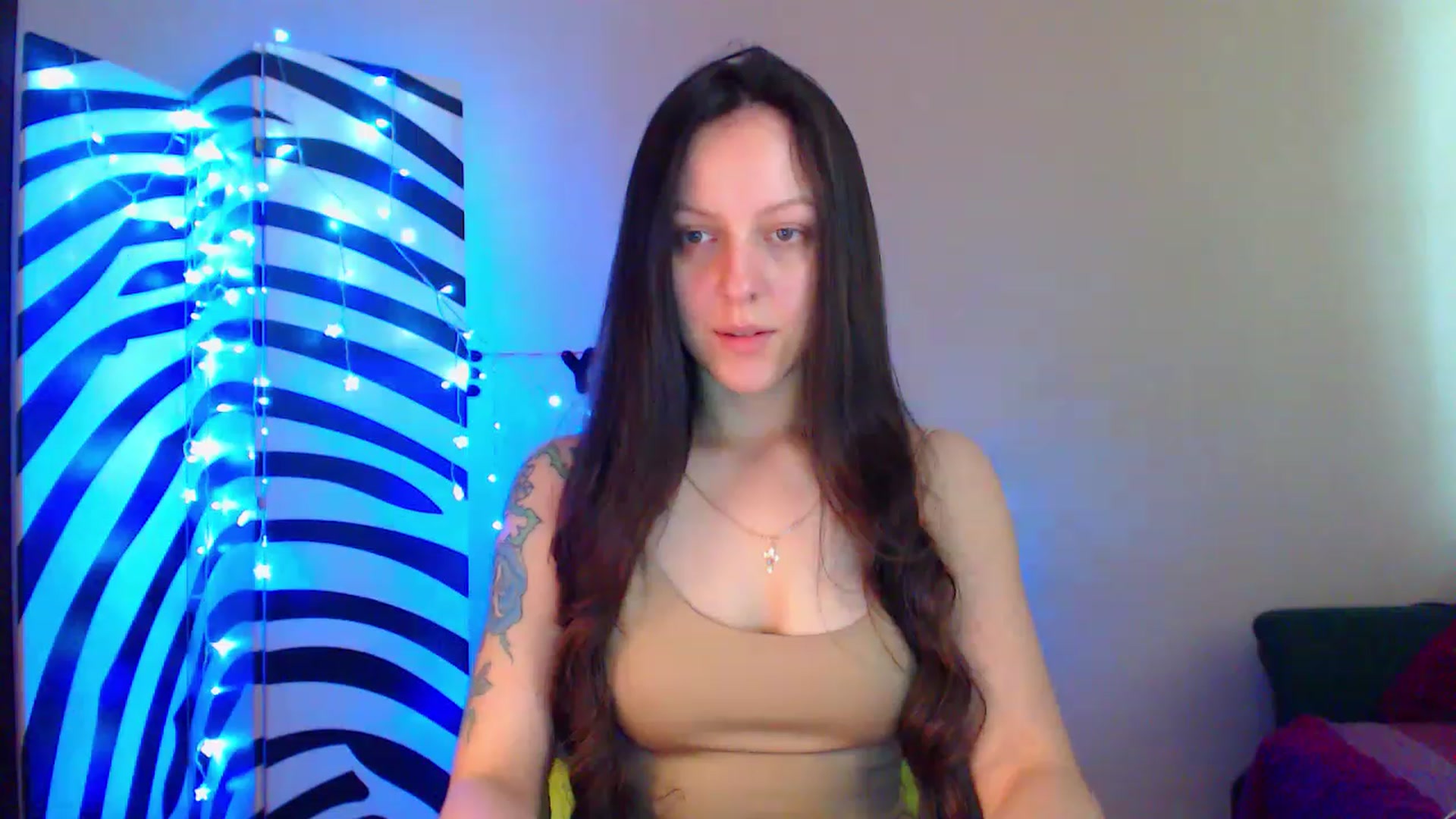 Gallery image thumbnail from Cos_Sexy's myfreecams stream on, 06/16/2023, 11:26 image 14 of 20