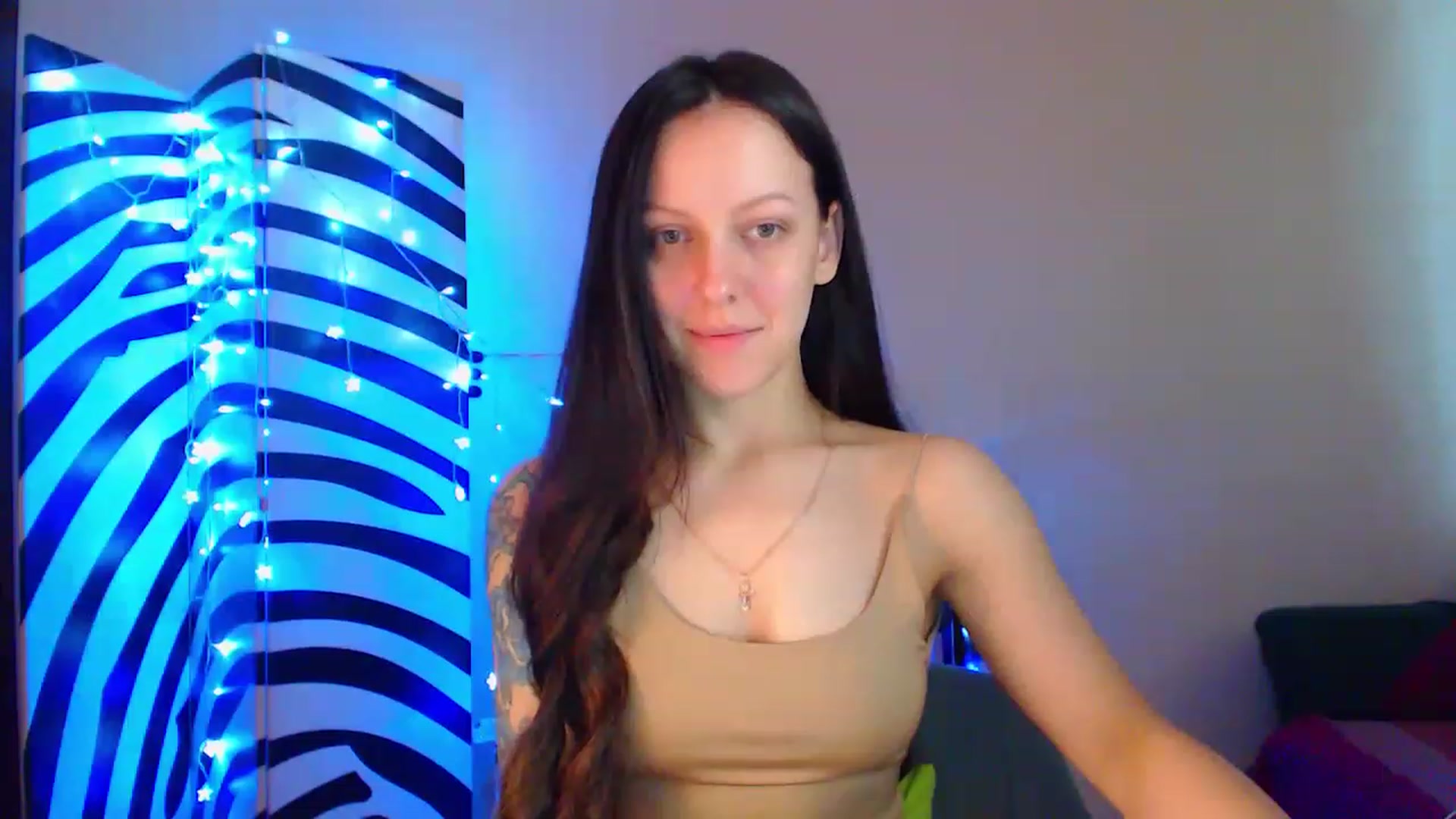 Gallery image thumbnail from Cos_Sexy's myfreecams stream on, 06/16/2023, 11:26 image 2 of 20