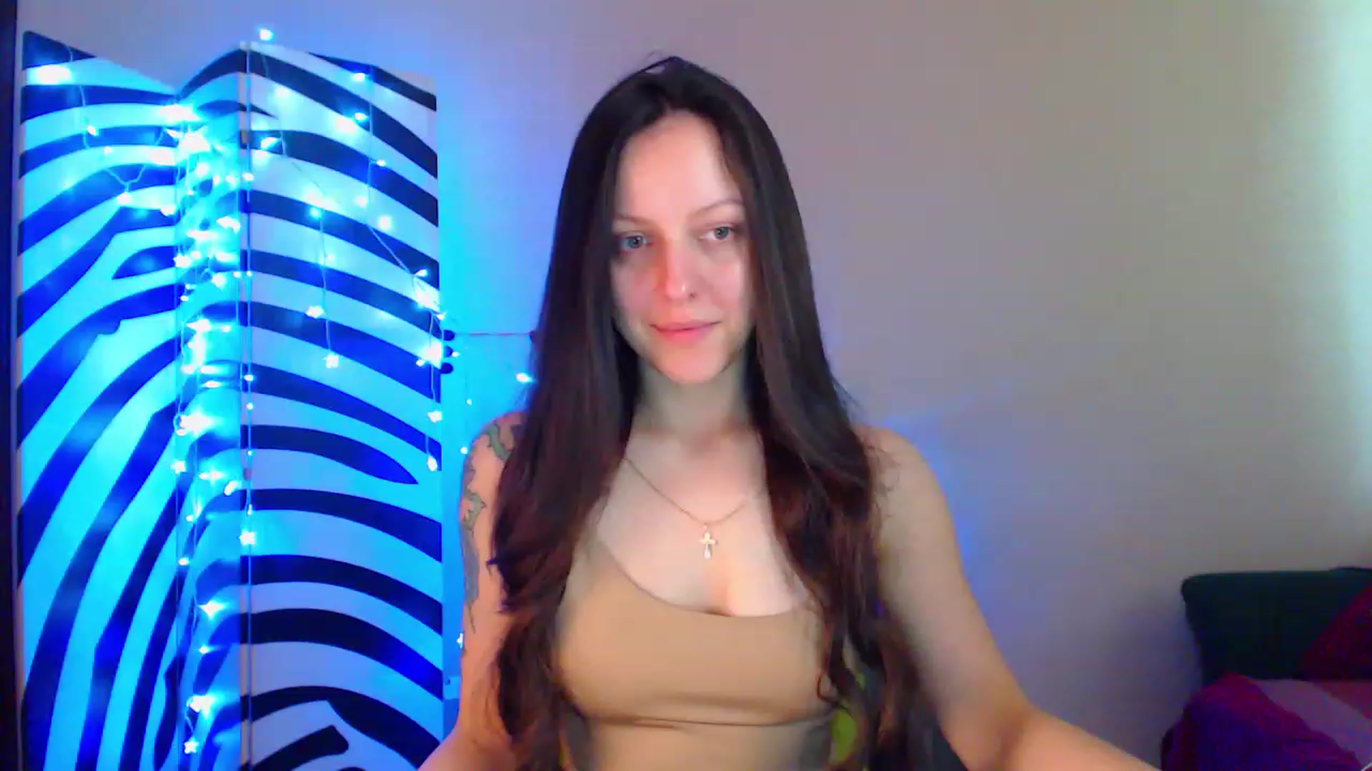 Gallery image thumbnail from Cos_Sexy's myfreecams stream on, 06/16/2023, 11:26 image 13 of 20