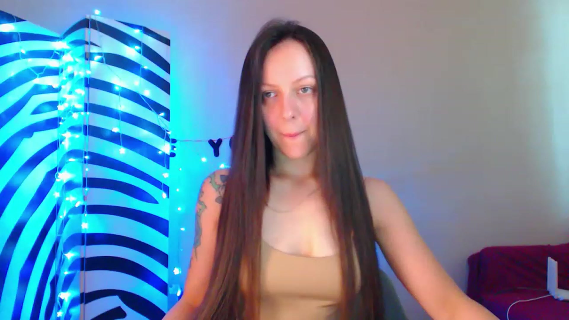 Gallery image thumbnail from Cos_Sexy's myfreecams stream on, 06/19/2023, 10:17 image 4 of 20