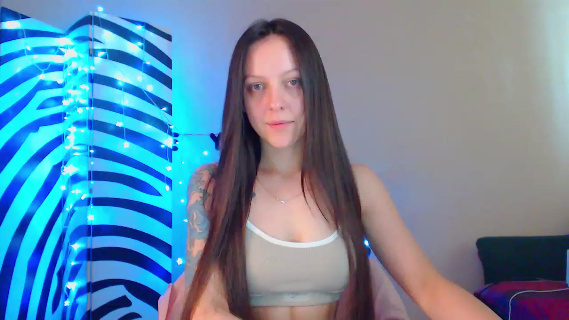 Gallery image thumbnail from Cos_Sexy's myfreecams stream on, 06/26/2023, 13:05 image 5 of 20