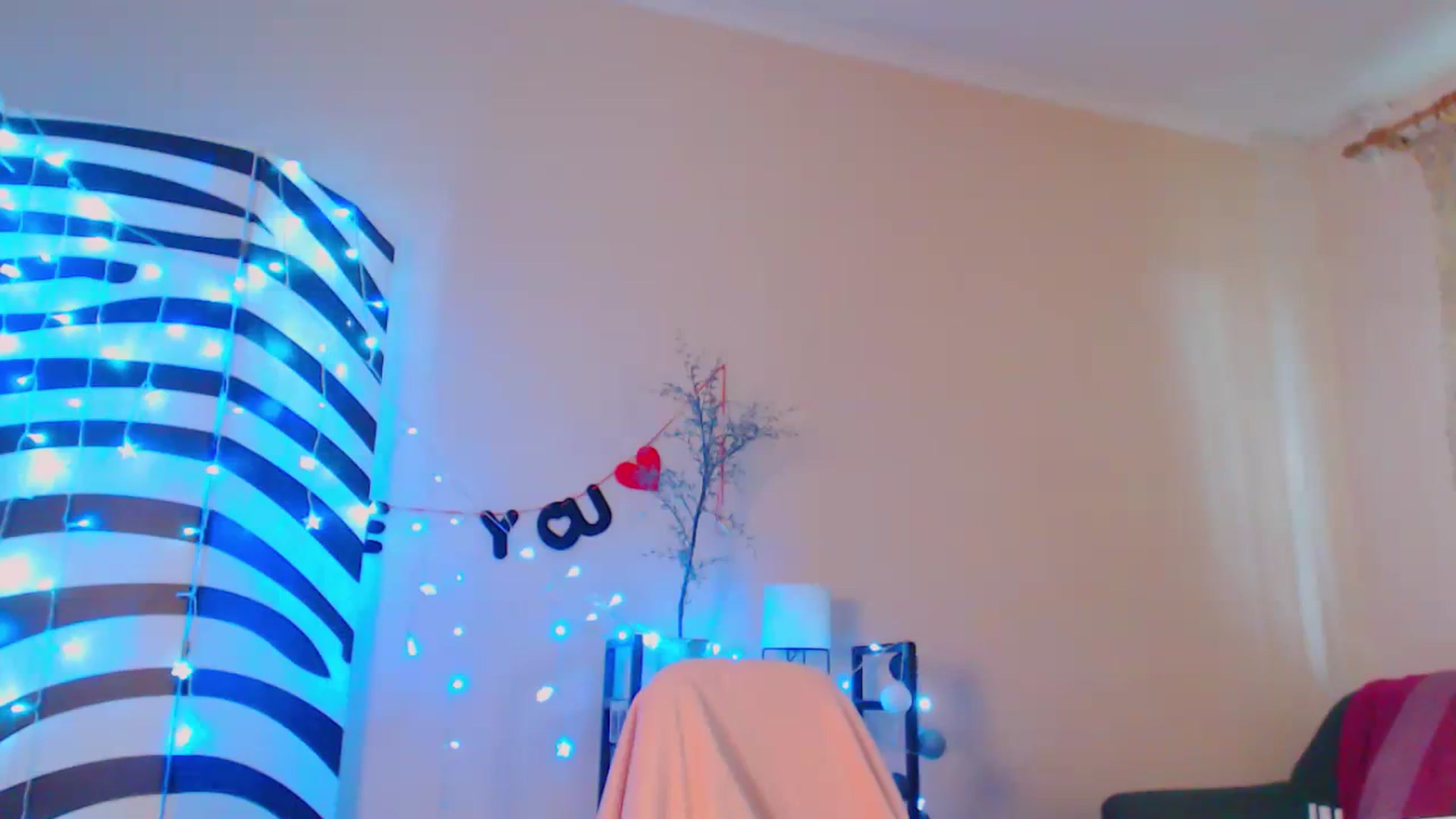 Gallery image thumbnail from Cos_Sexy's myfreecams stream on, 06/30/2023, 13:44 image 9 of 20