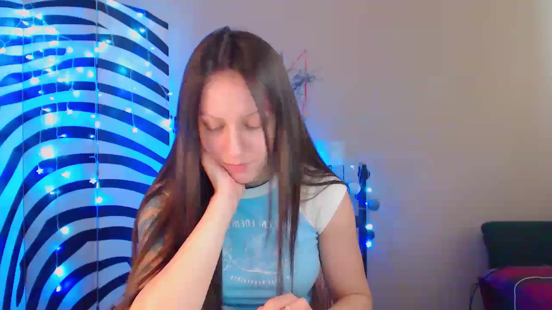 Gallery image thumbnail from Cos_Sexy's myfreecams stream on, 06/30/2023, 13:44 image 14 of 20
