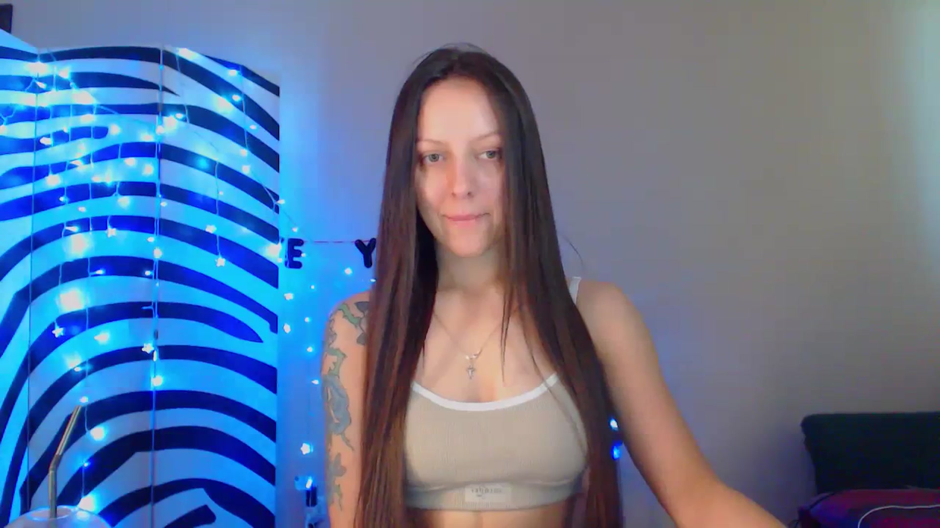 Gallery image thumbnail from Cos_Sexy's myfreecams stream on, 07/03/2023, 11:01 image 3 of 20