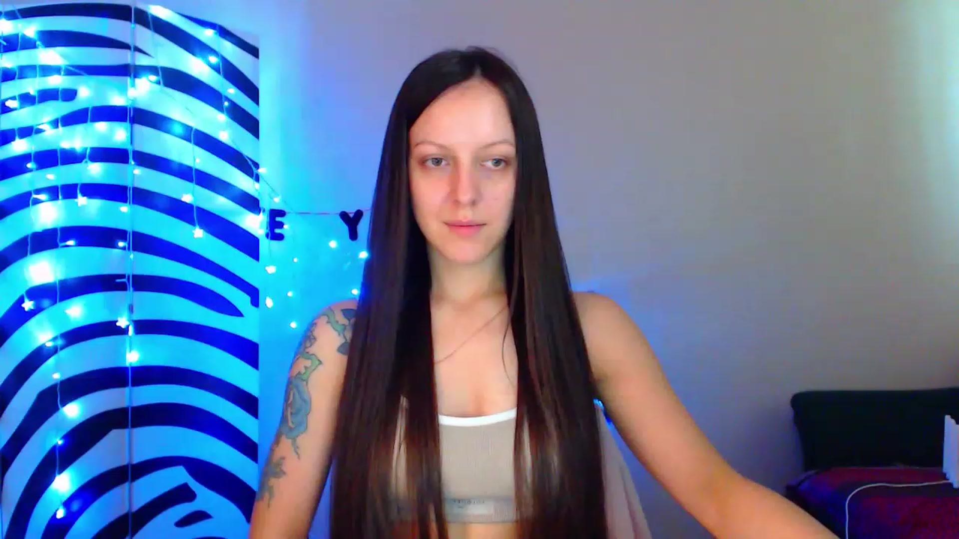 Gallery image thumbnail from Cos_Sexy's myfreecams stream on, 07/05/2023, 10:44 image 3 of 20