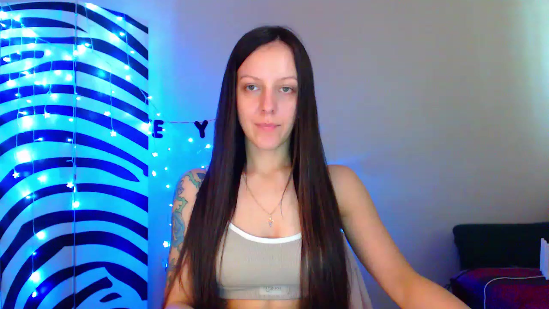 Gallery image thumbnail from Cos_Sexy's myfreecams stream on, 07/05/2023, 10:44 image 4 of 20