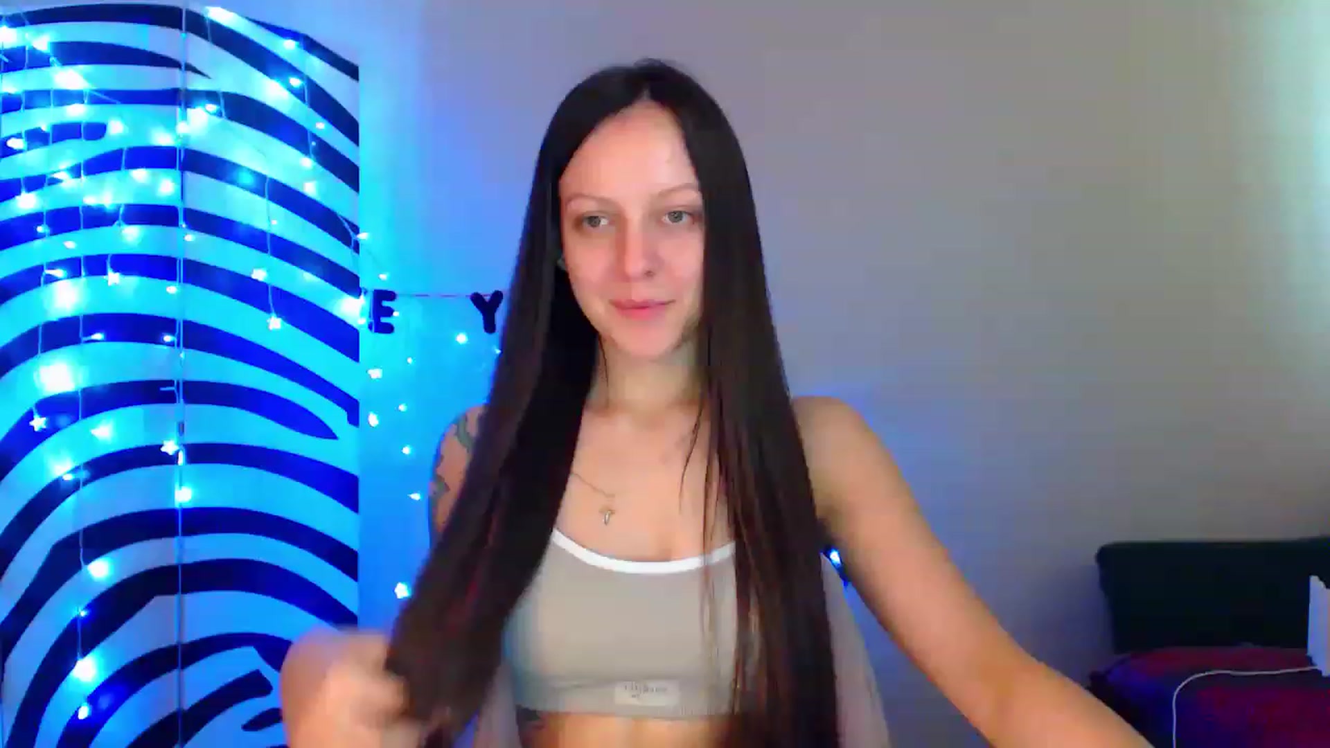Gallery image thumbnail from Cos_Sexy's myfreecams stream on, 07/05/2023, 10:44 image 18 of 20
