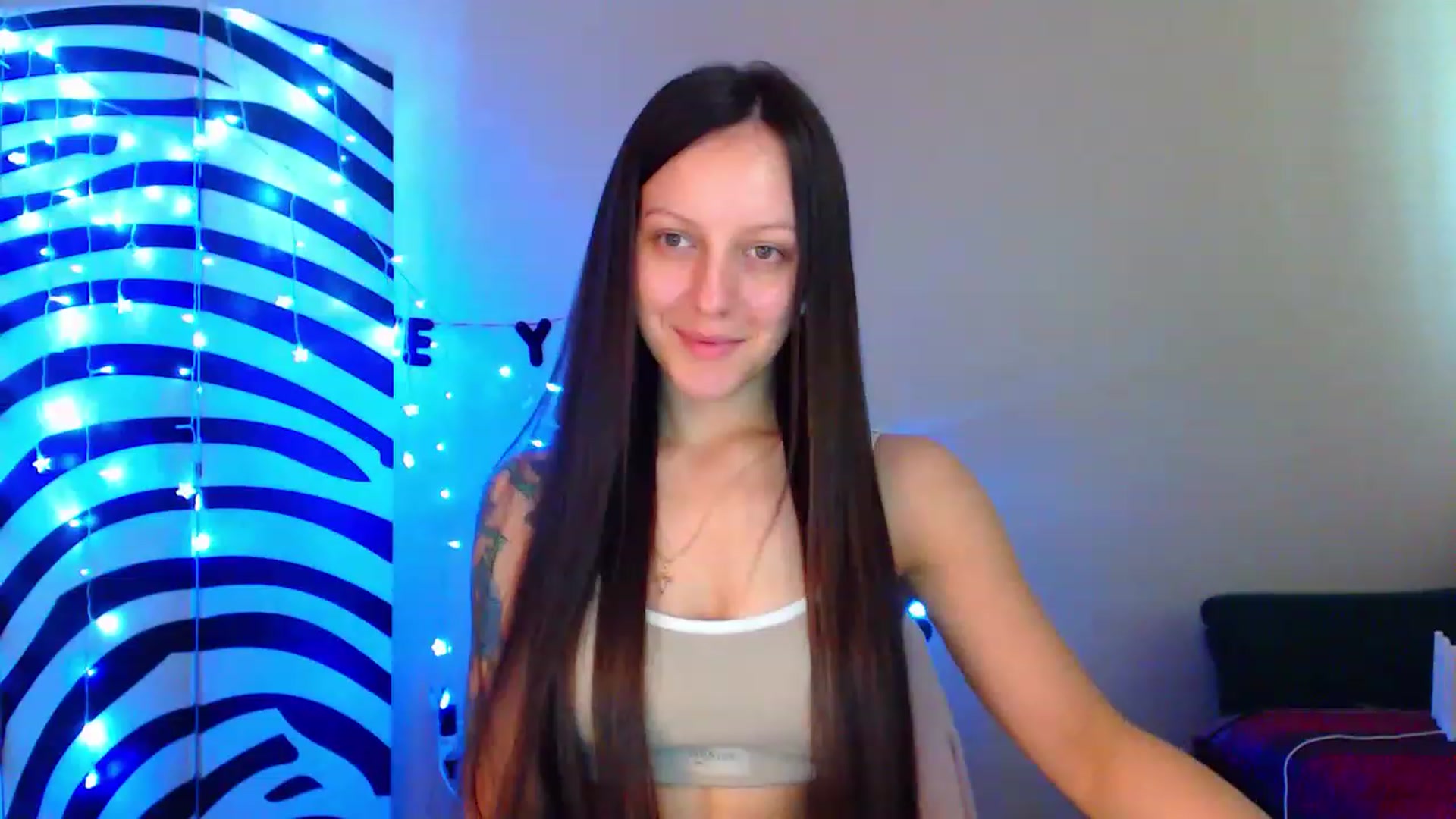 Gallery image thumbnail from Cos_Sexy's myfreecams stream on, 07/05/2023, 10:44 image 12 of 20