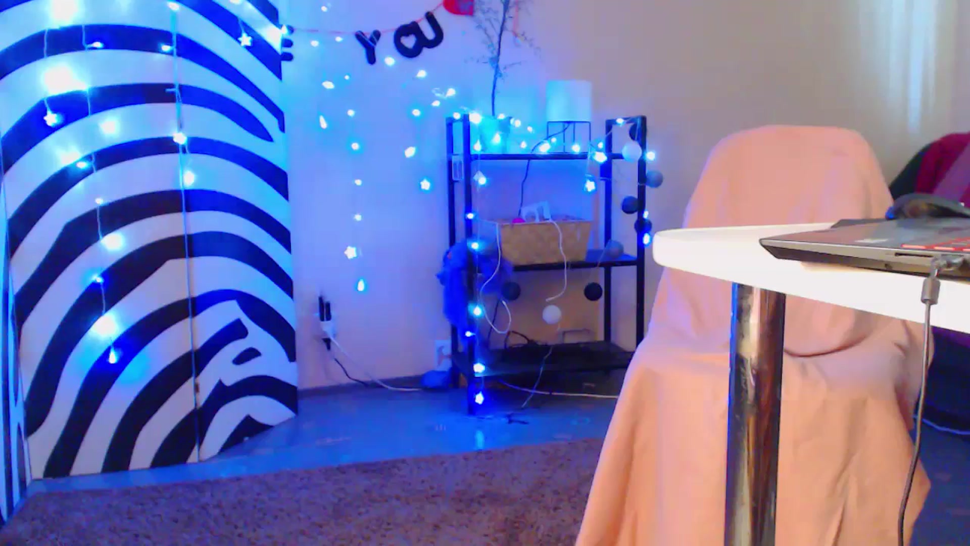 Gallery image thumbnail from Cos_Sexy's myfreecams stream on, 07/05/2023, 12:56 image 19 of 20