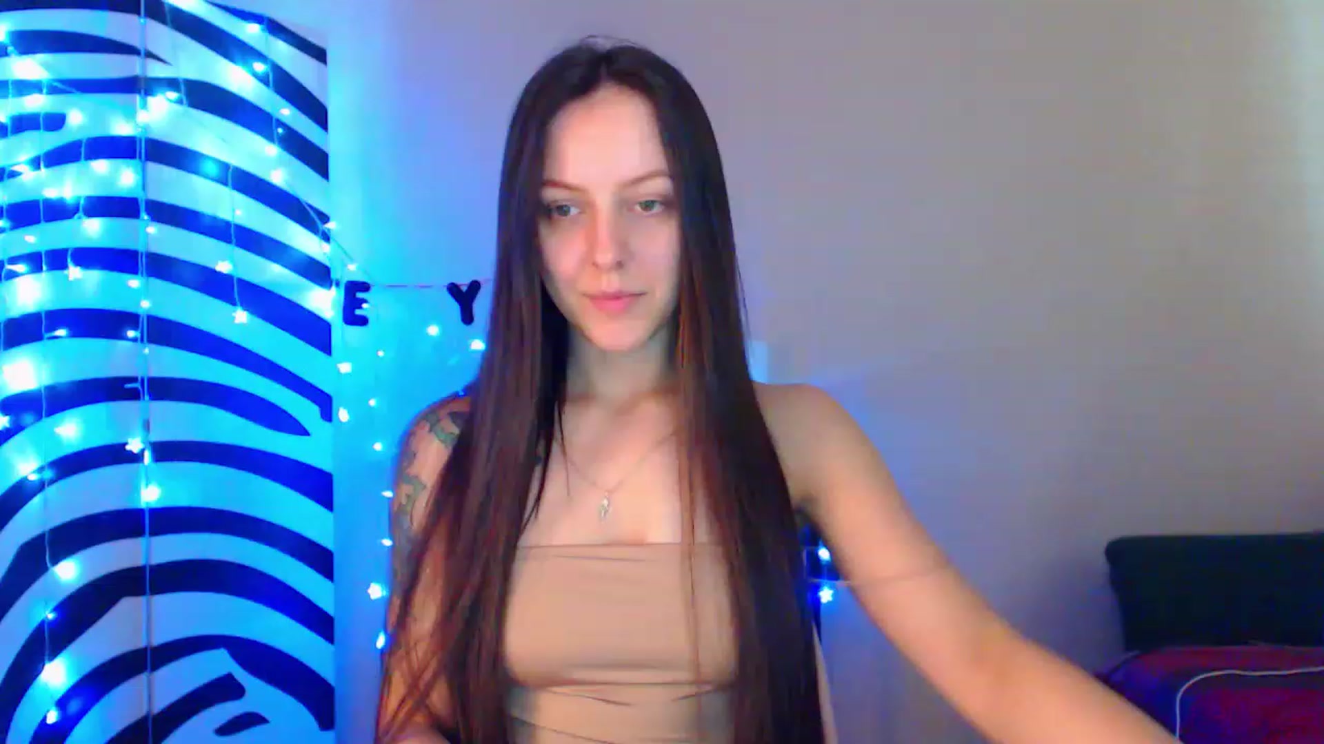 Gallery image thumbnail from Cos_Sexy's myfreecams stream on, 07/07/2023, 12:52 image 2 of 20
