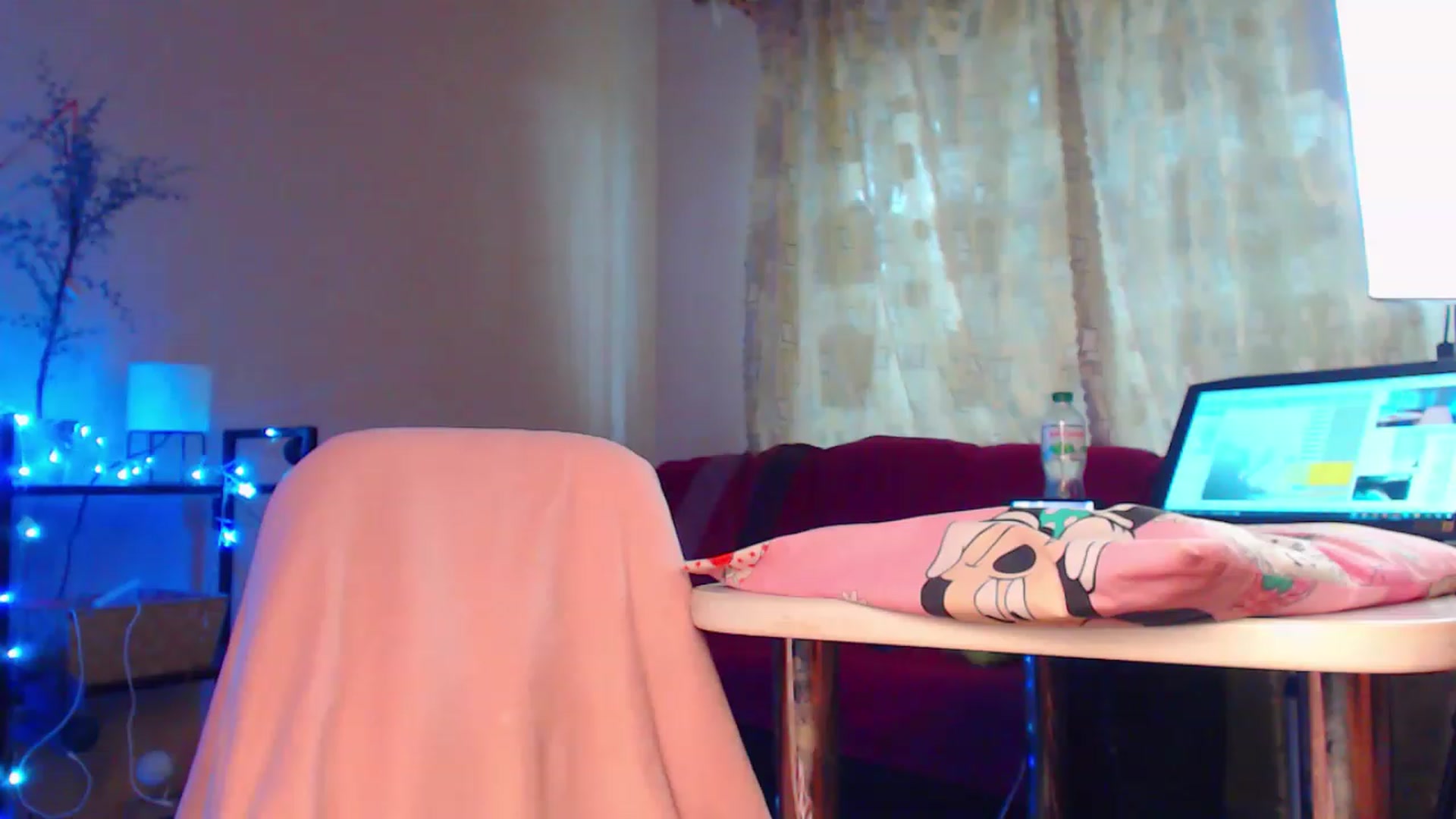 Gallery image thumbnail from Cos_Sexy's myfreecams stream on, 07/07/2023, 12:52 image 12 of 20
