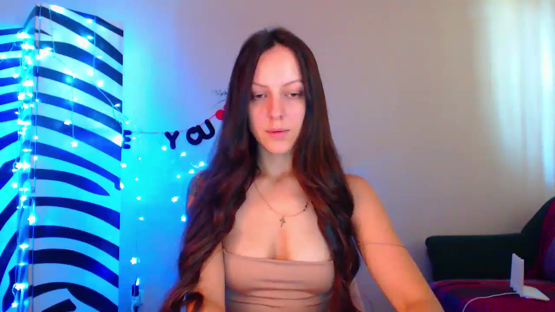 Gallery image thumbnail from Cos_Sexy's myfreecams stream on, 08/16/2023, 10:20 image 15 of 20