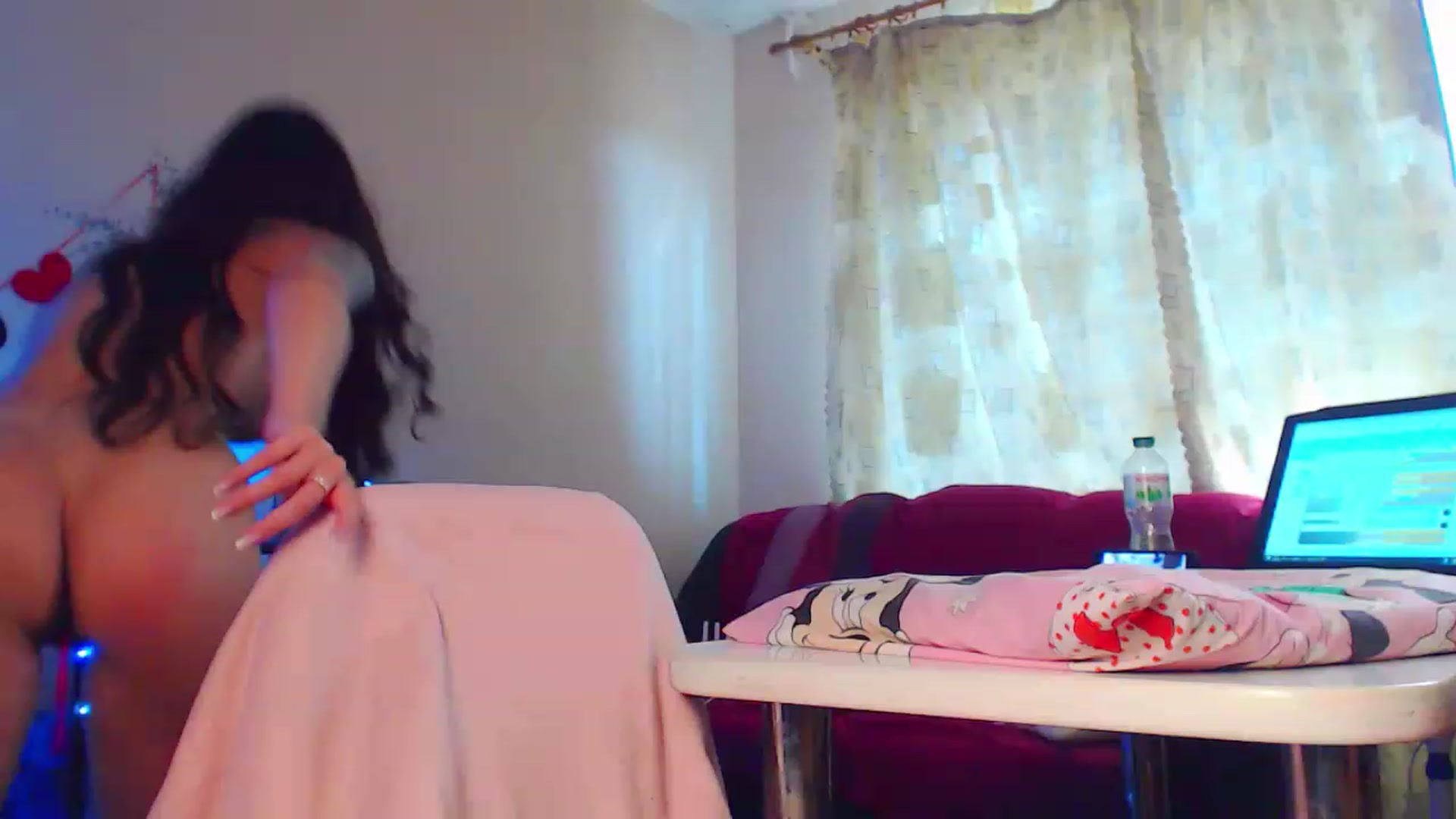 Gallery image thumbnail from Cos_Sexy's myfreecams stream on, 08/17/2023, 13:27 image 13 of 20