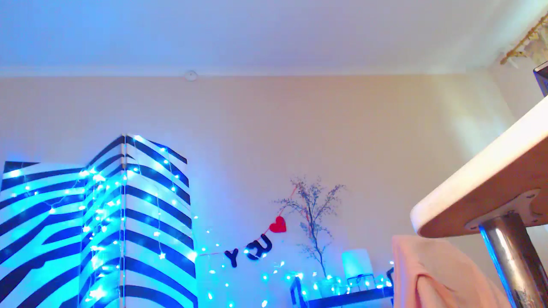 Gallery image thumbnail from Cos_Sexy's myfreecams stream on, 08/20/2023, 09:59 image 3 of 20