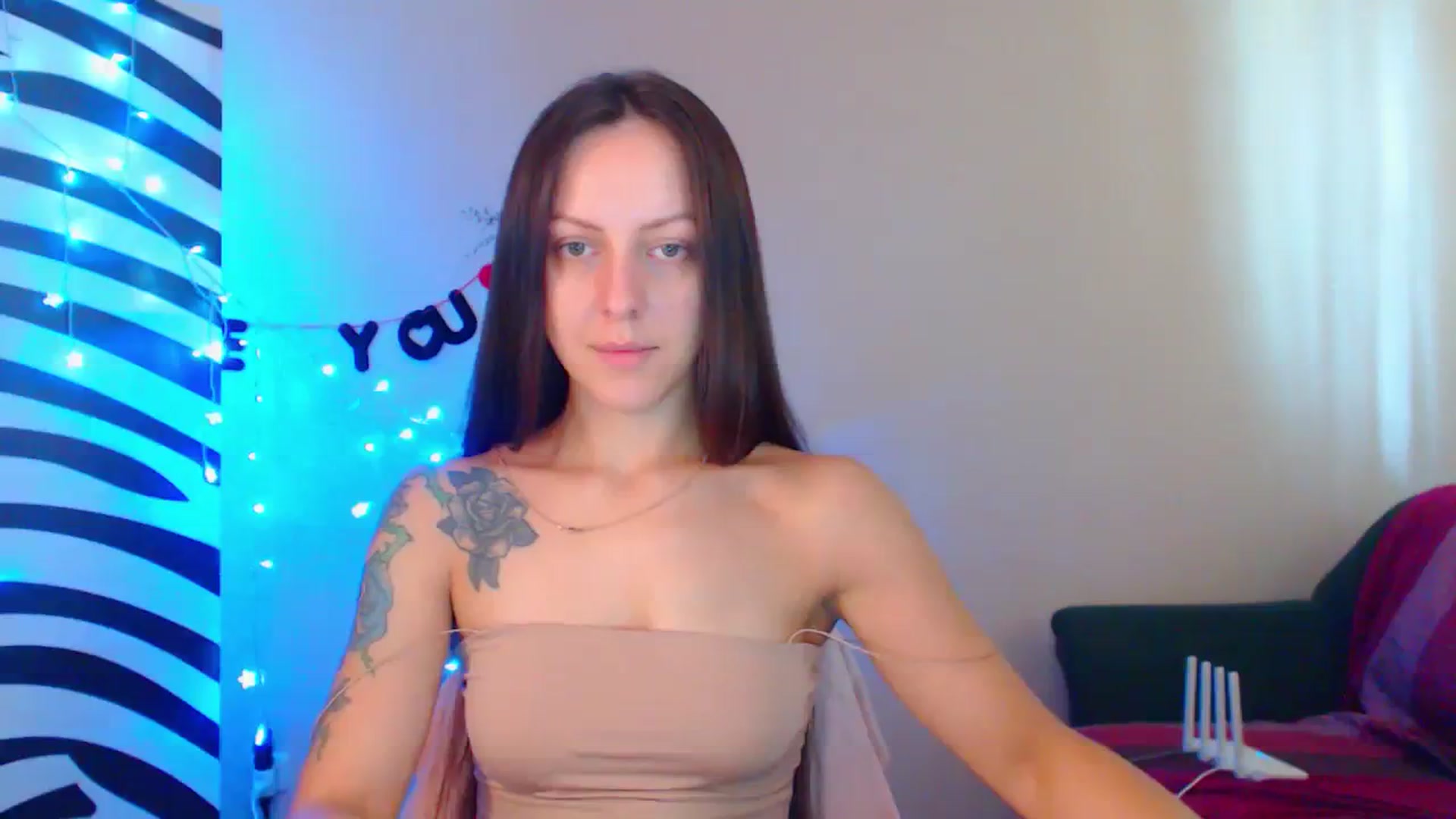 Gallery image thumbnail from Cos_Sexy's myfreecams stream on, 08/29/2023, 10:05 image 1 of 20