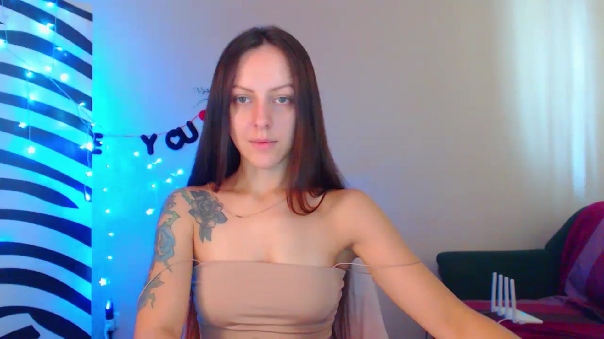 Gallery image thumbnail from Cos_Sexy's myfreecams stream on, 08/29/2023, 10:05 image 5 of 20