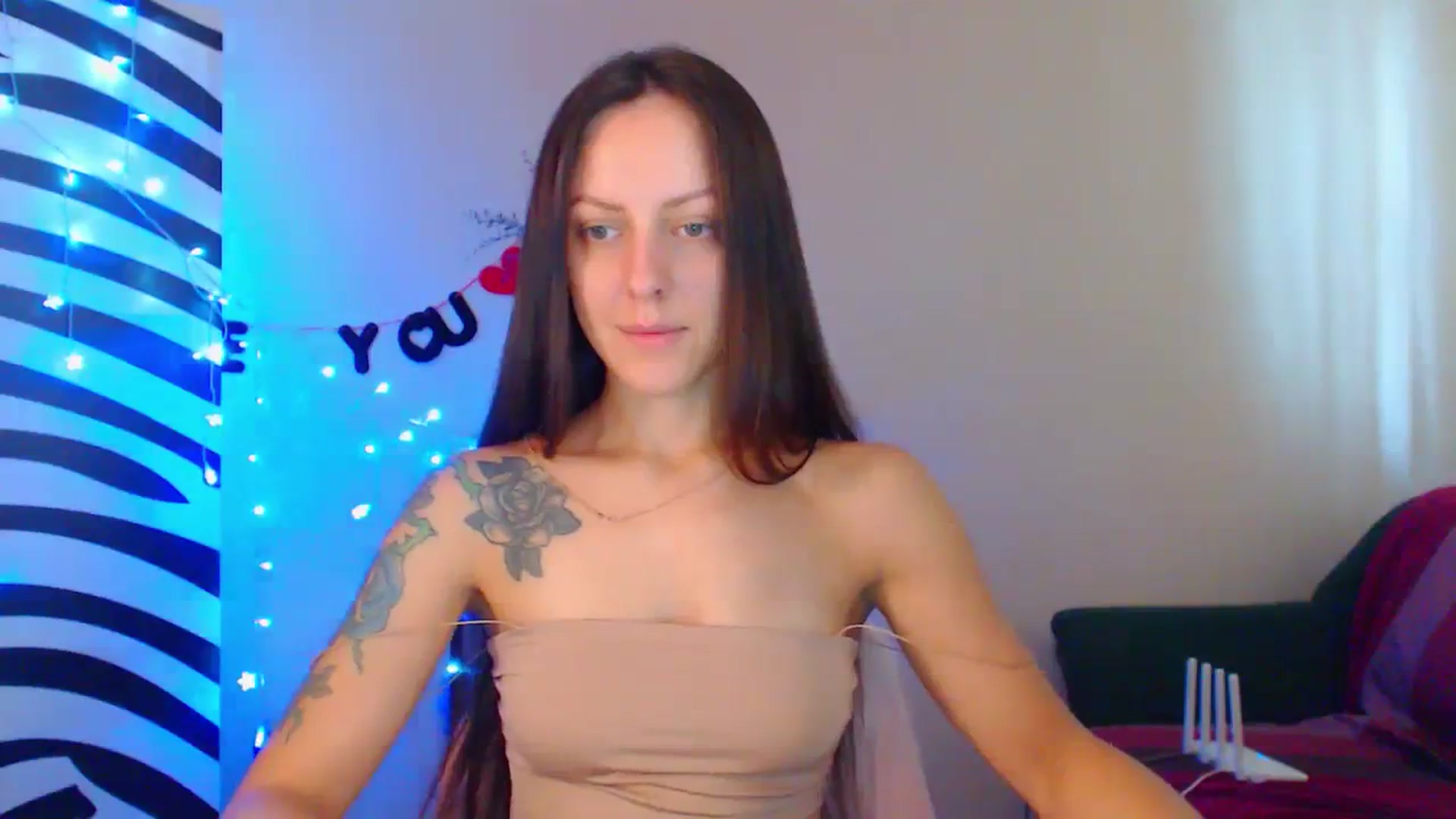 Gallery image thumbnail from Cos_Sexy's myfreecams stream on, 08/29/2023, 10:05 image 3 of 20