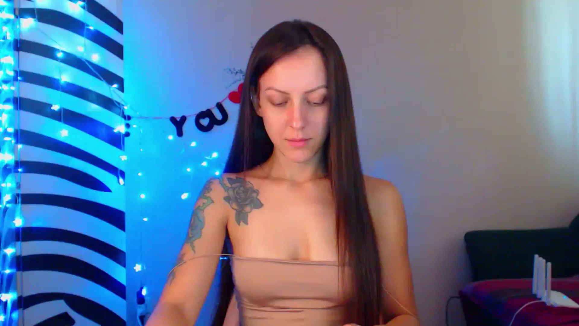 Gallery image thumbnail from Cos_Sexy's myfreecams stream on, 08/31/2023, 10:50 image 1 of 20