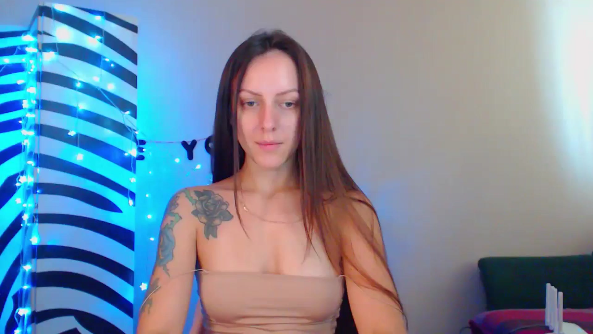 Gallery image thumbnail from Cos_Sexy's myfreecams stream on, 08/31/2023, 12:27 image 7 of 20