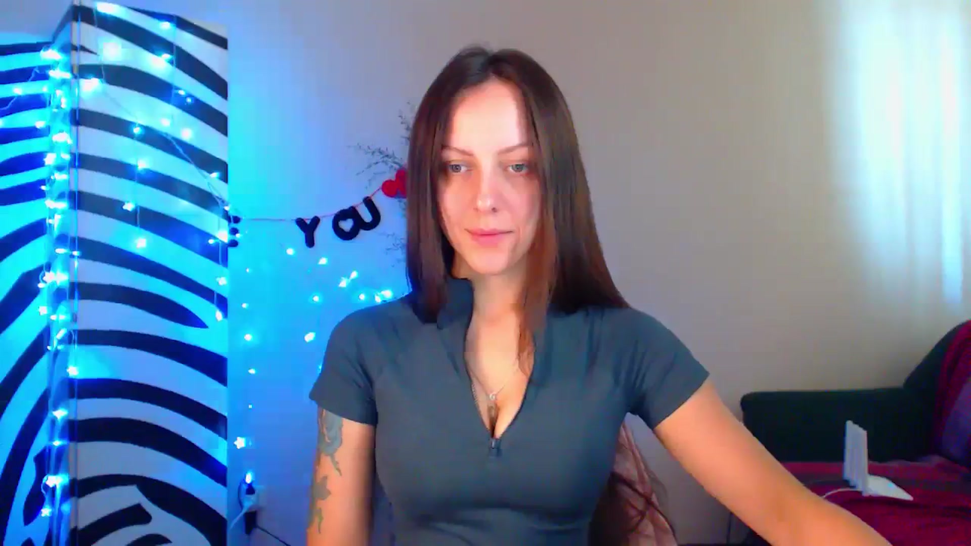 Gallery image thumbnail from Cos_Sexy's myfreecams stream on, 09/14/2023, 11:35 image 4 of 20