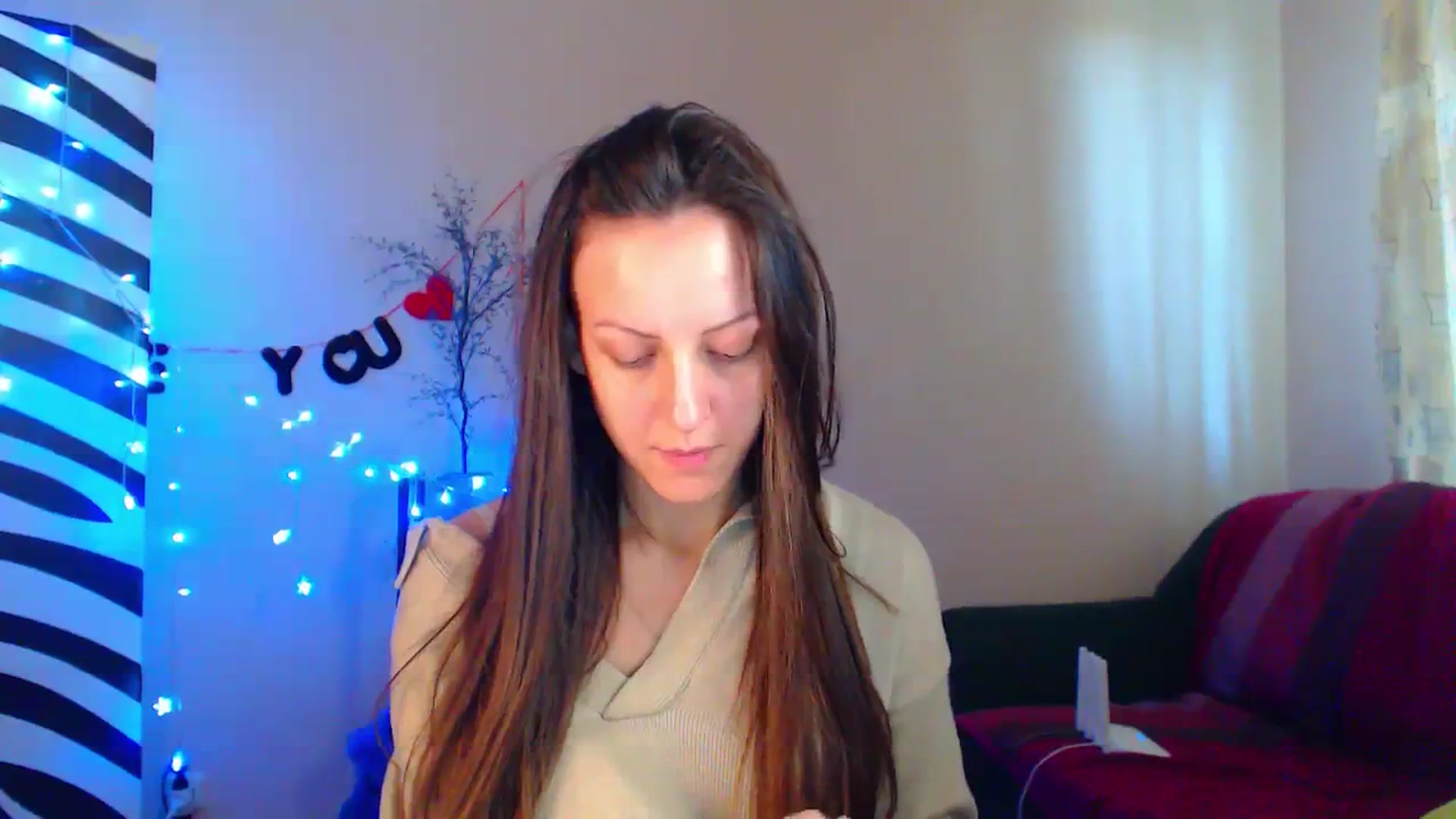 Gallery image thumbnail from Cos_Sexy's myfreecams stream on, 09/19/2023, 10:14 image 4 of 20
