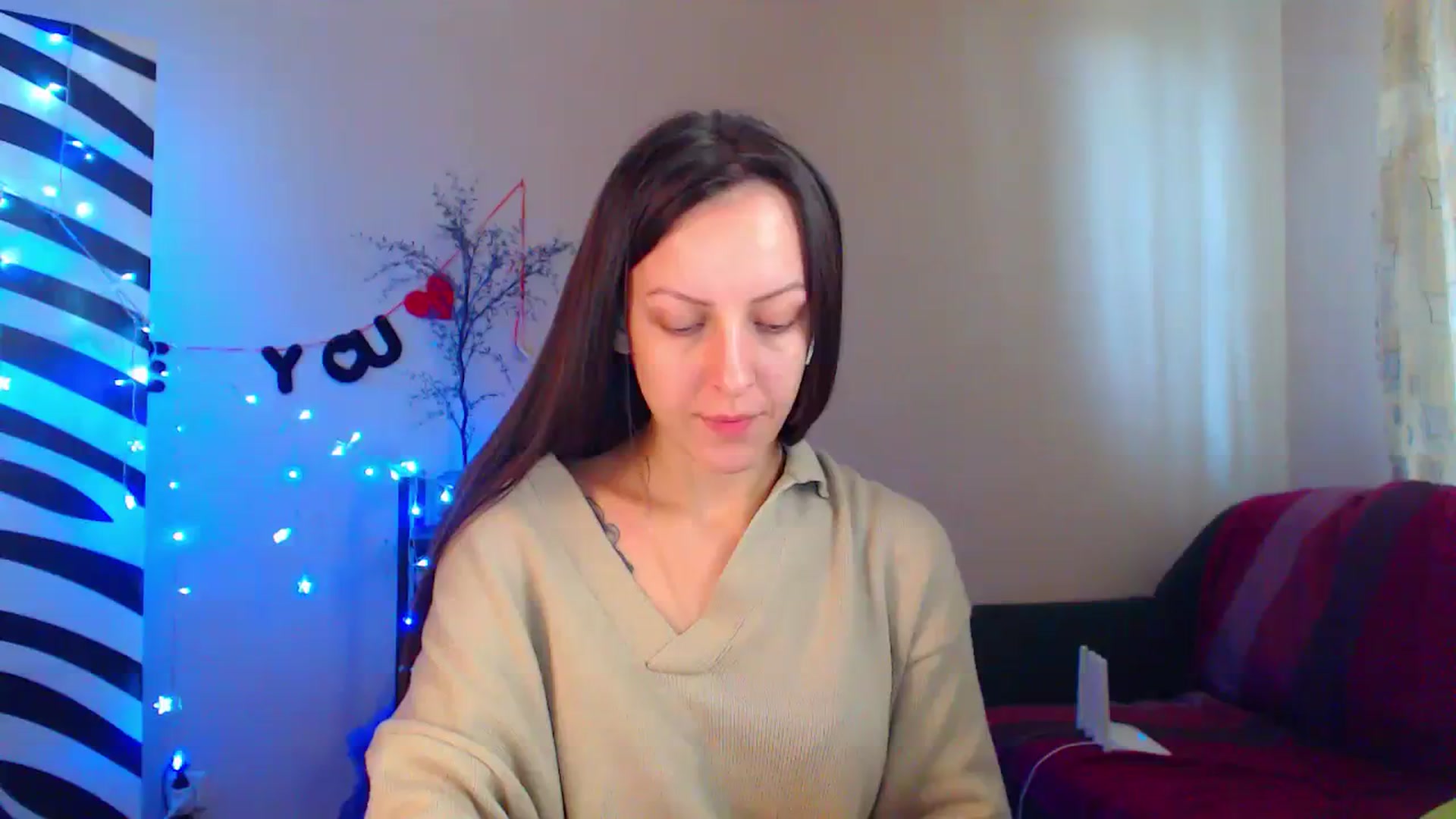 Gallery image thumbnail from Cos_Sexy's myfreecams stream on, 09/19/2023, 10:14 image 1 of 20