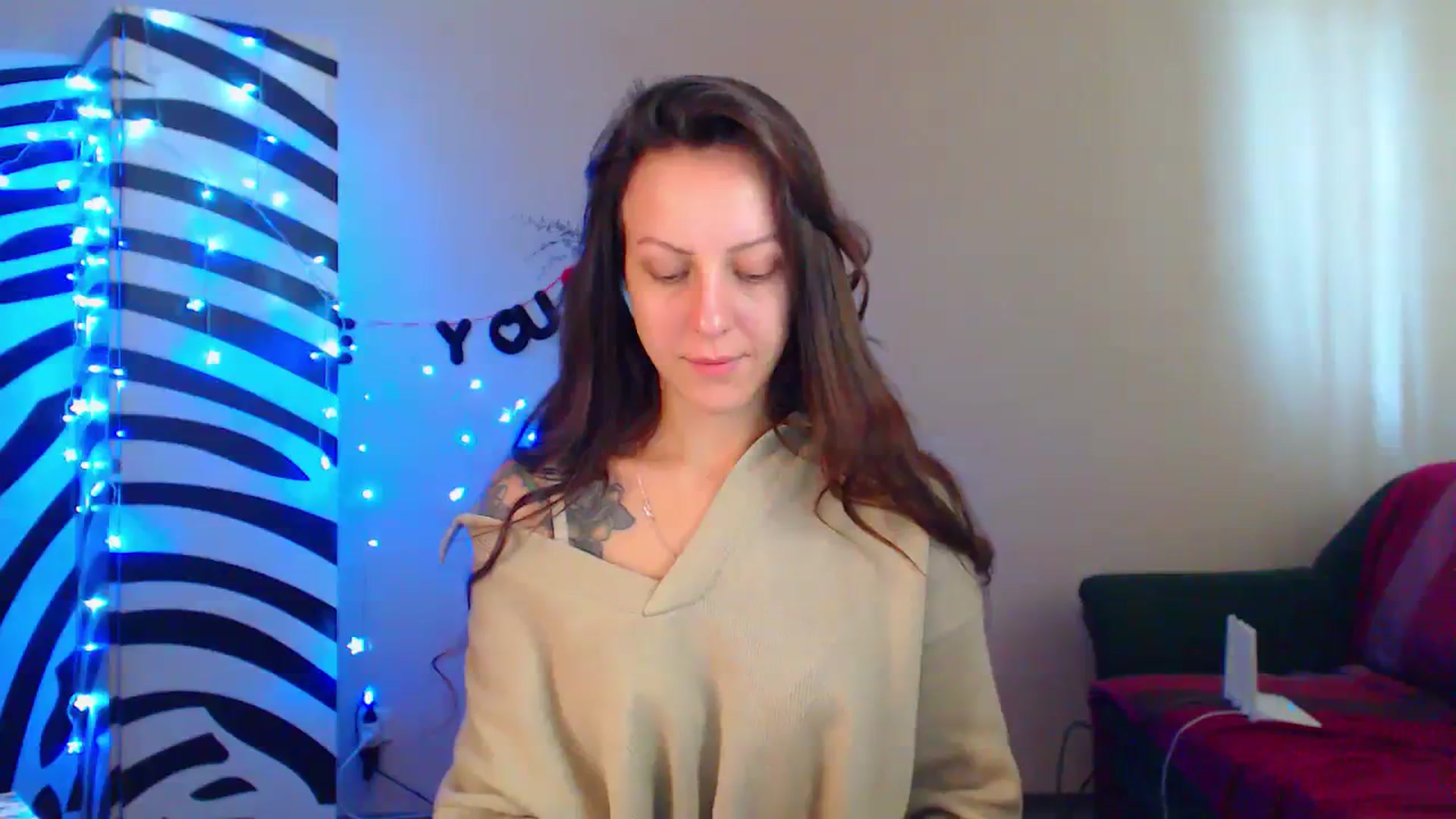 Gallery image thumbnail from Cos_Sexy's myfreecams stream on, 09/20/2023, 10:27 image 5 of 20