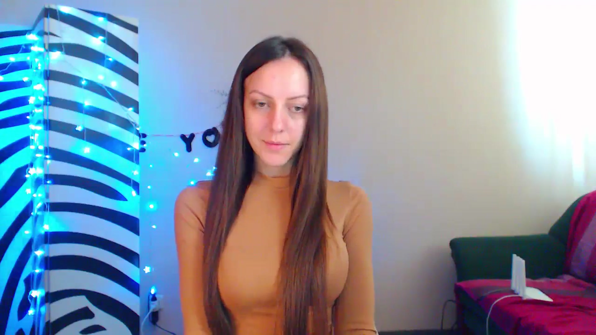 Gallery image thumbnail from Cos_Sexy's myfreecams stream on, 09/26/2023, 12:20 image 7 of 20