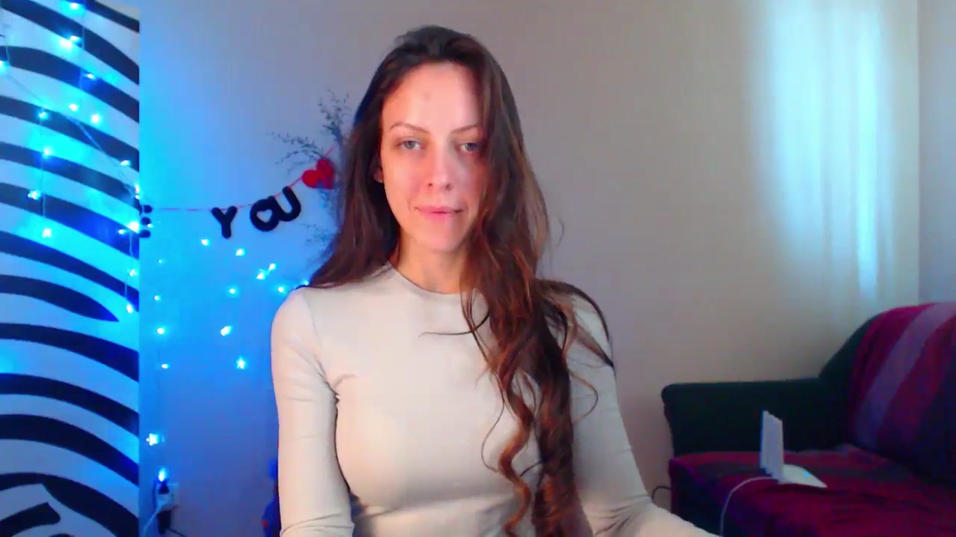 Gallery image thumbnail from Cos_Sexy's myfreecams stream on, 09/27/2023, 10:40 image 15 of 20