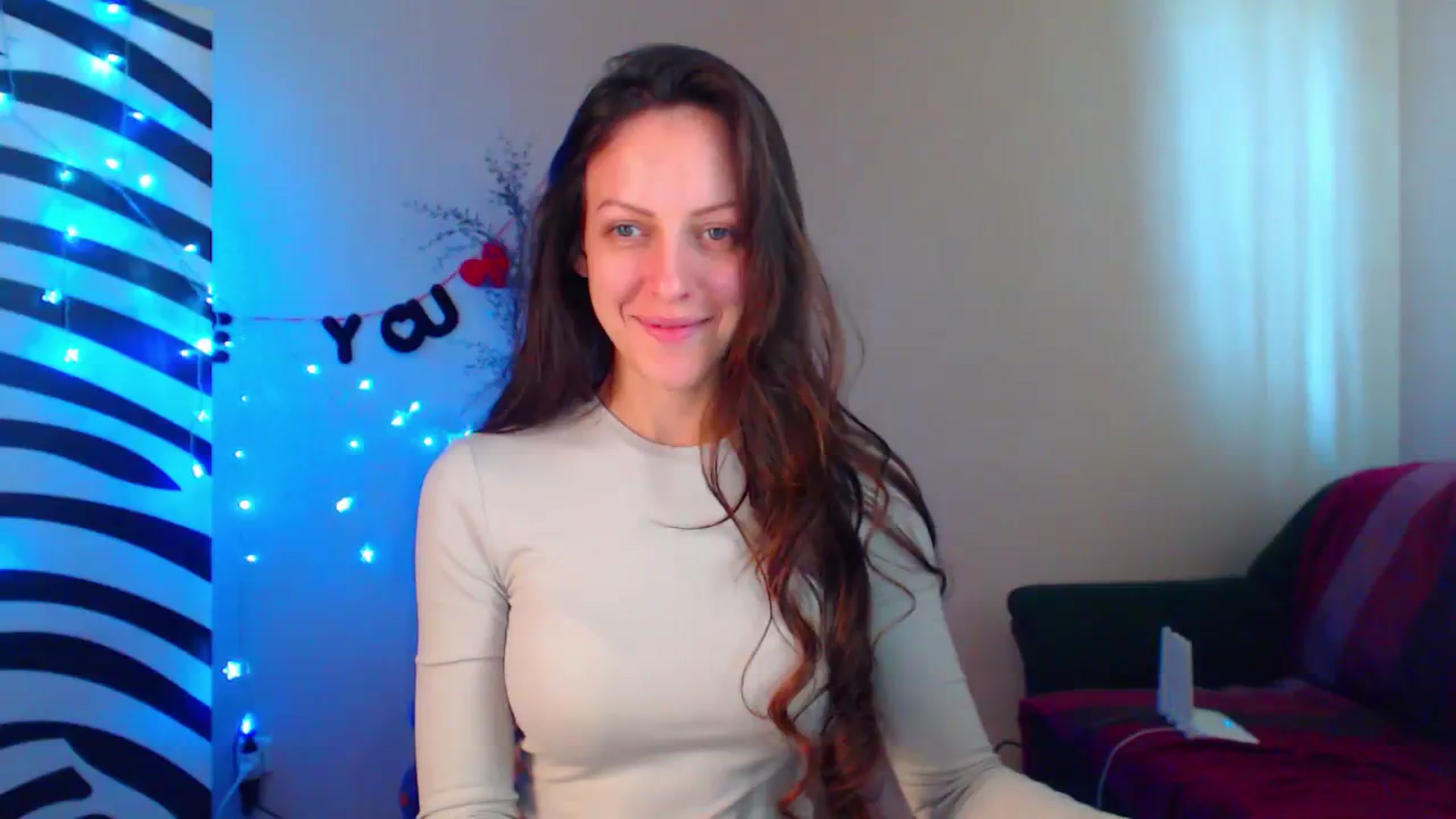 Gallery image thumbnail from Cos_Sexy's myfreecams stream on, 09/27/2023, 10:40 image 10 of 20