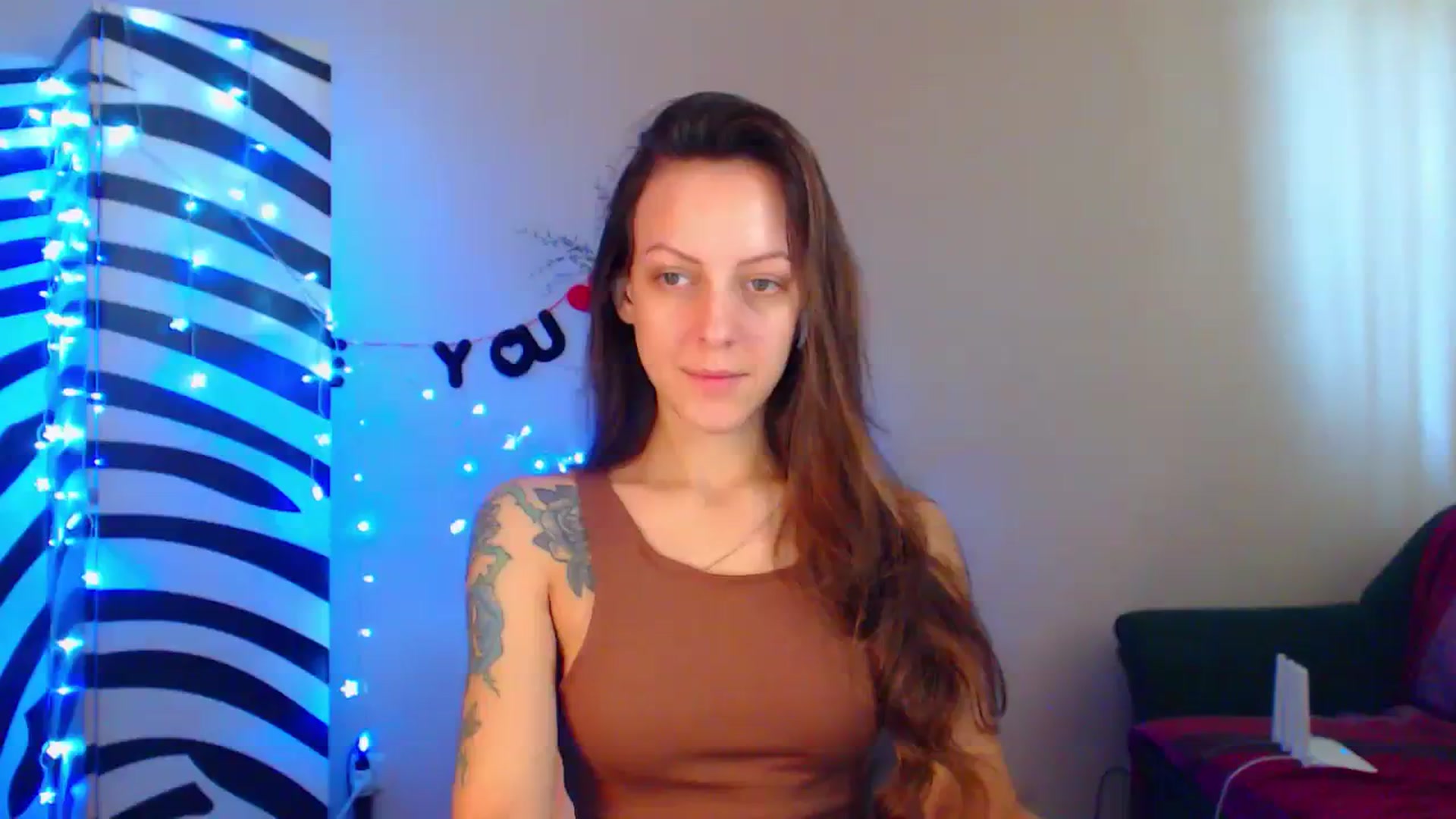 Gallery image thumbnail from Cos_Sexy's myfreecams stream on, 09/28/2023, 10:35 image 18 of 20