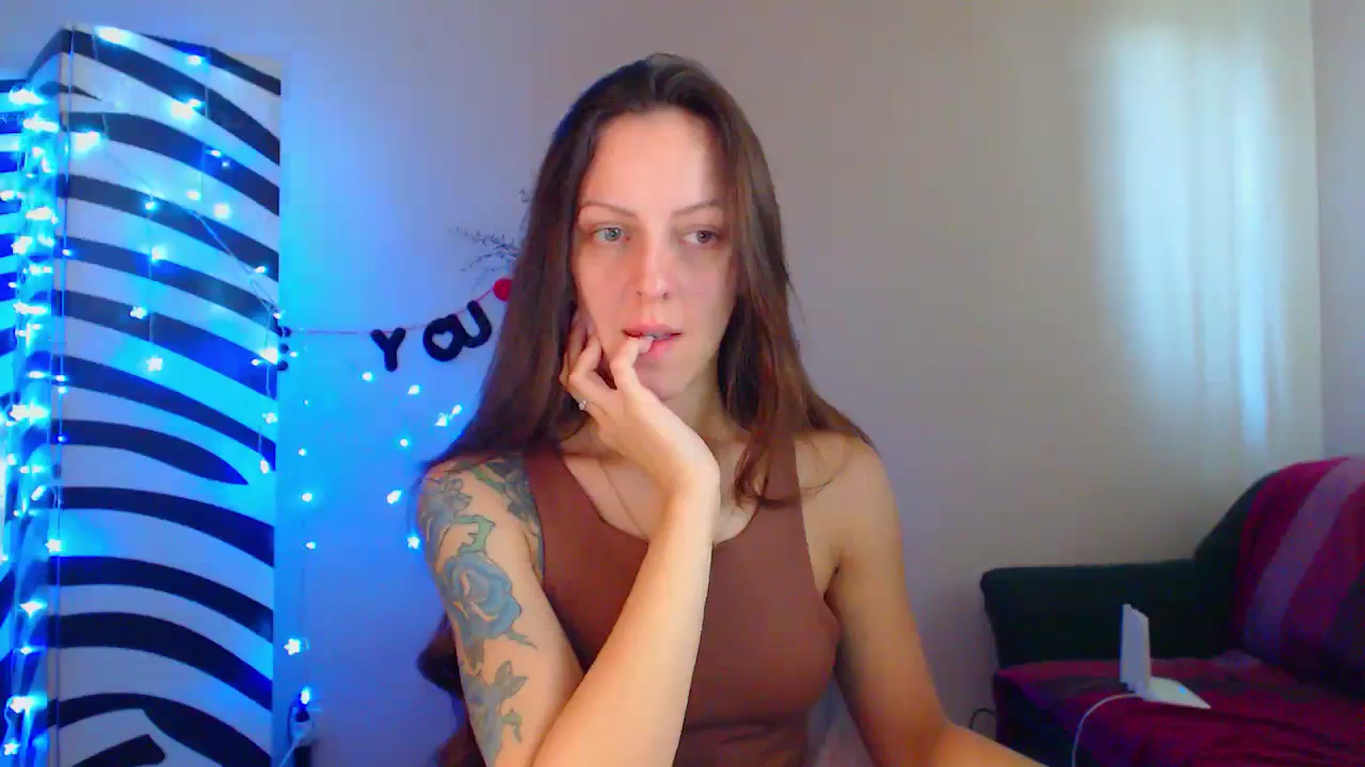 Gallery image thumbnail from Cos_Sexy's myfreecams stream on, 09/29/2023, 10:16 image 12 of 20