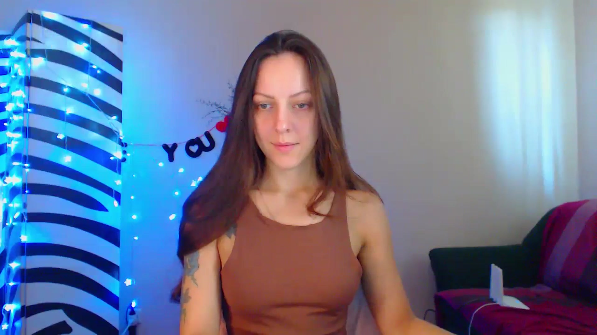 Gallery image thumbnail from Cos_Sexy's myfreecams stream on, 09/29/2023, 10:16 image 18 of 20
