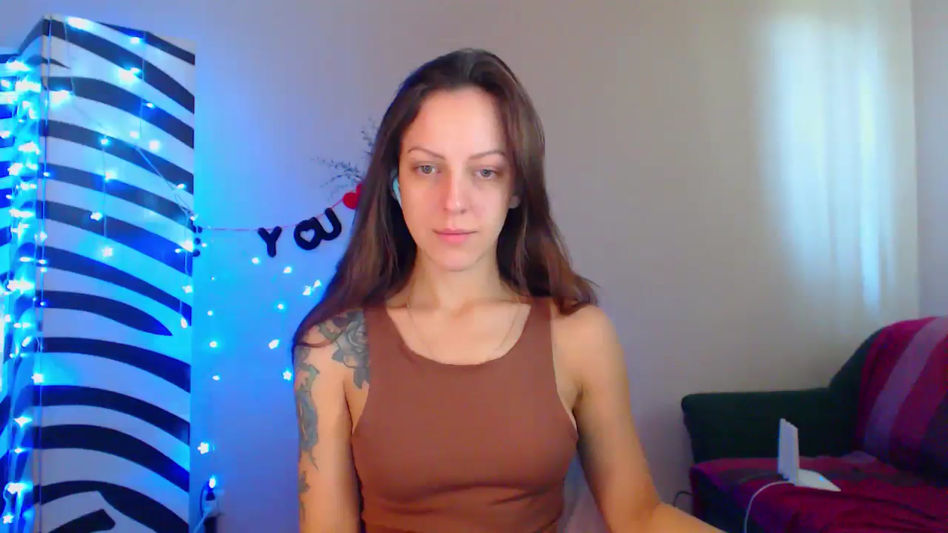 Gallery image thumbnail from Cos_Sexy's myfreecams stream on, 09/29/2023, 10:16 image 8 of 20