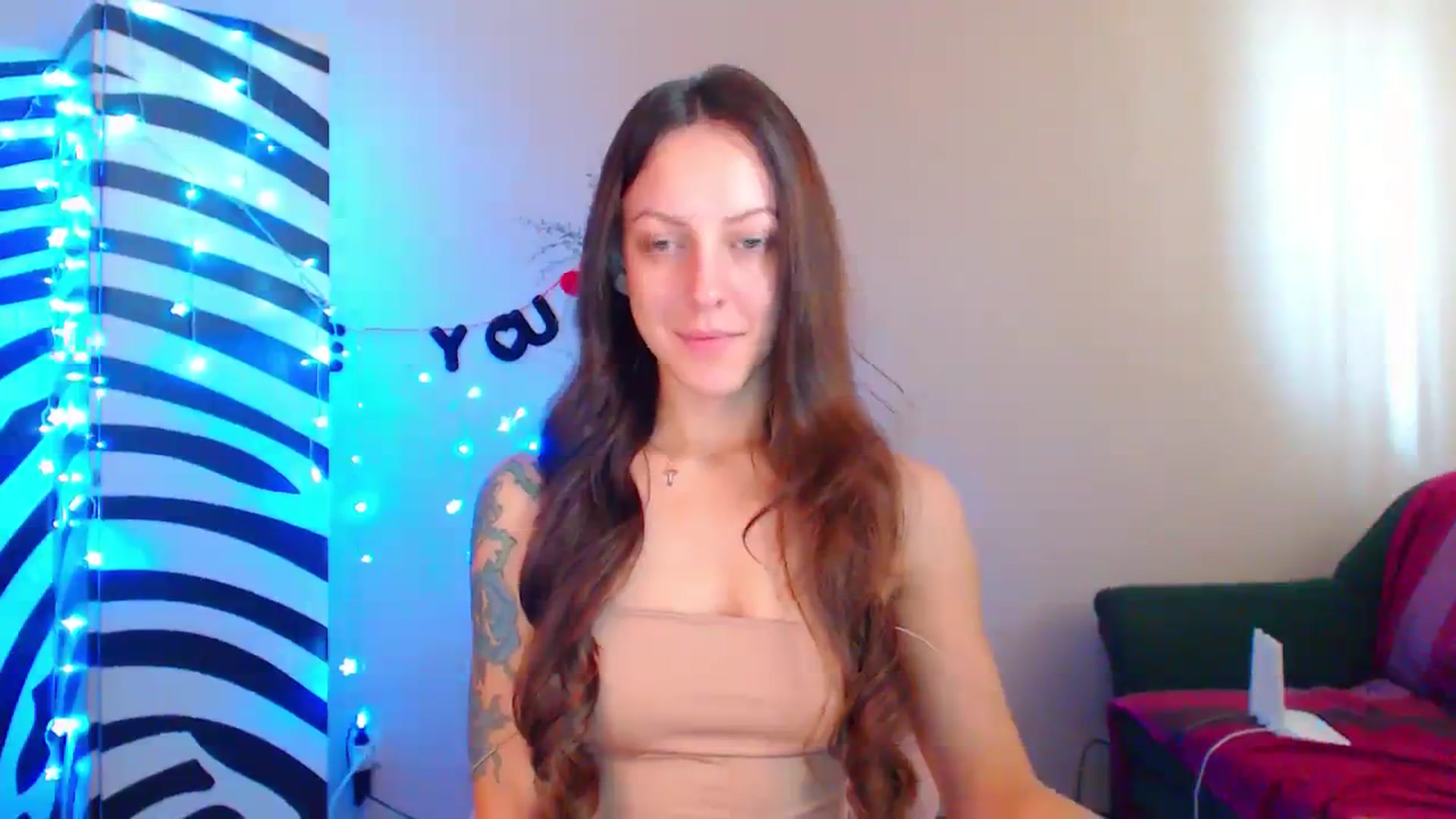 Gallery image thumbnail from Cos_Sexy's myfreecams stream on, 10/02/2023, 10:21 image 4 of 20