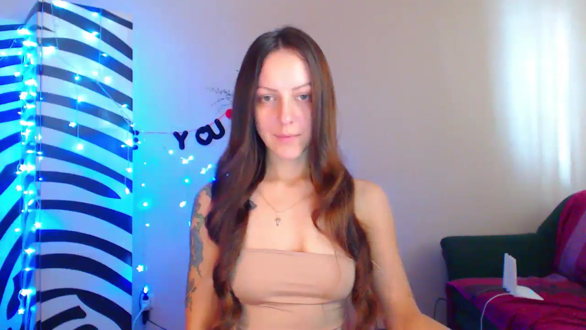 Gallery image thumbnail from Cos_Sexy's myfreecams stream on, 10/02/2023, 10:21 image 18 of 20