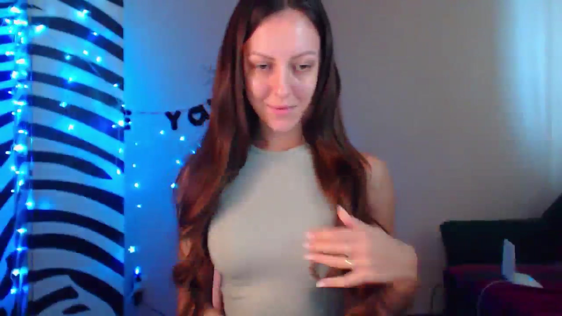 Gallery image thumbnail from Cos_Sexy's myfreecams stream on, 10/06/2023, 11:42 image 9 of 20