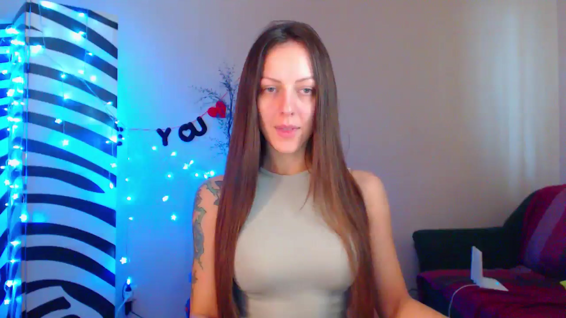 Gallery image thumbnail from Cos_Sexy's myfreecams stream on, 10/08/2023, 10:51 image 4 of 20