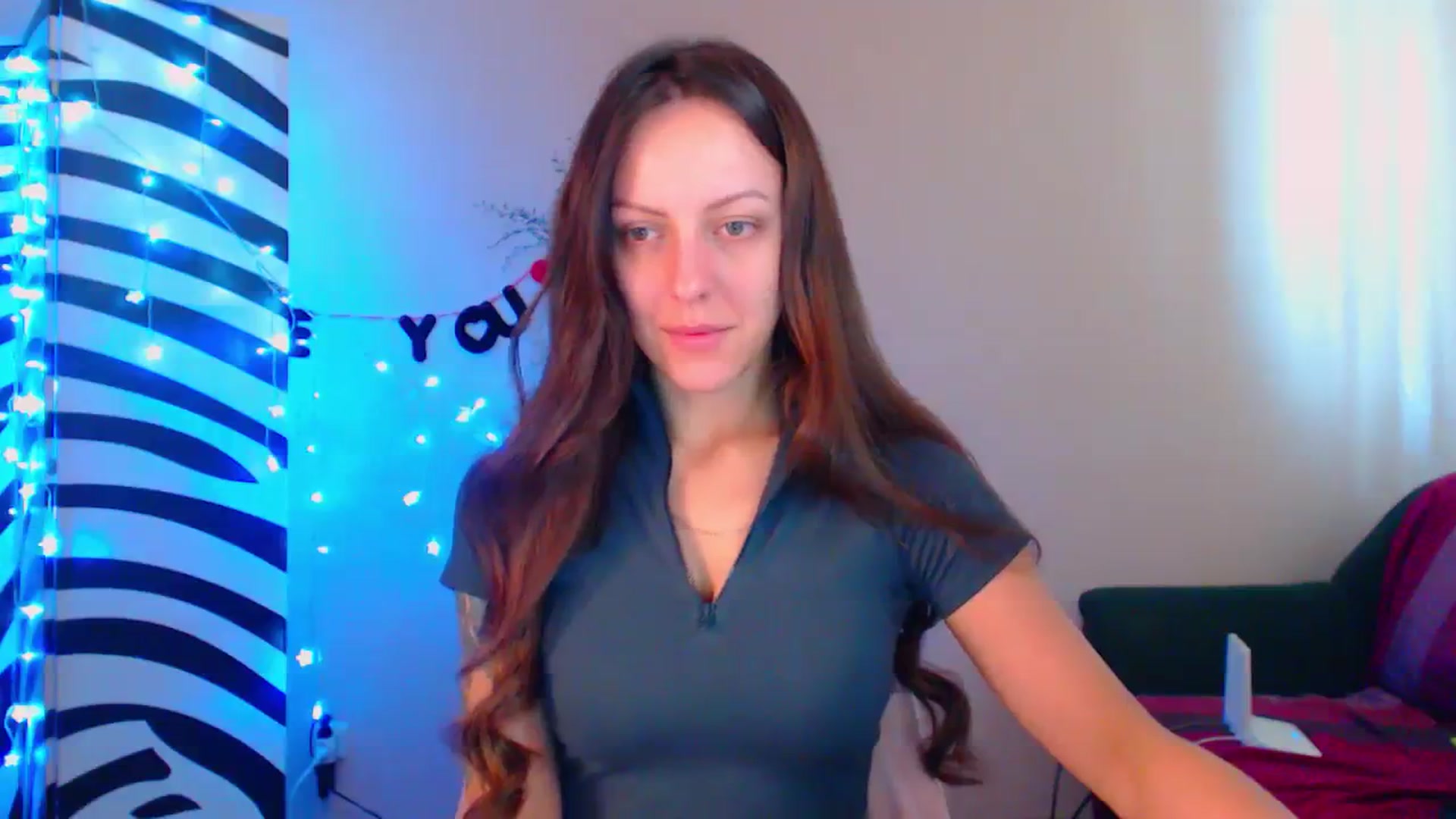 Gallery image thumbnail from Cos_Sexy's myfreecams stream on, 10/10/2023, 11:55 image 5 of 20