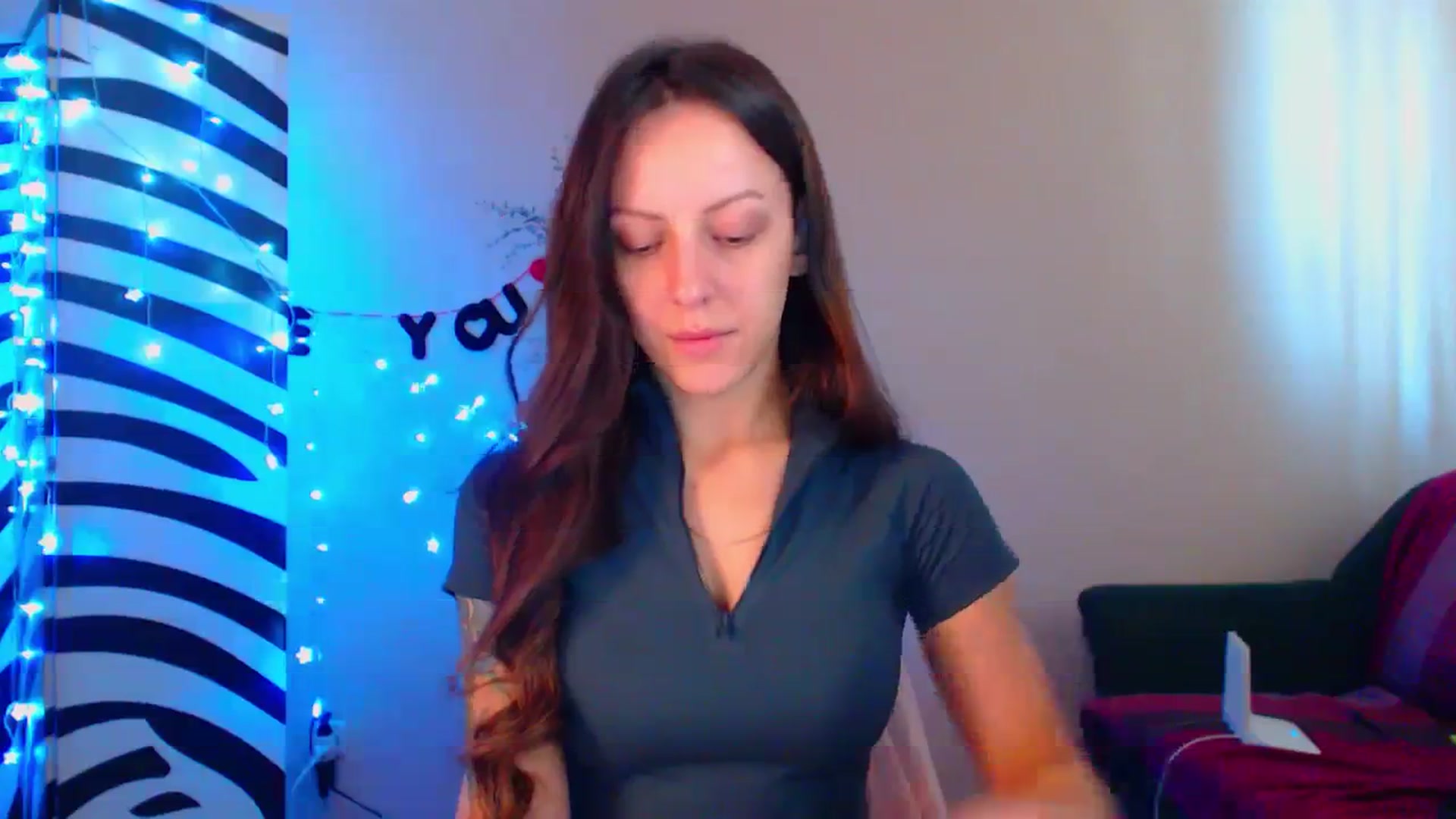 Gallery image thumbnail from Cos_Sexy's myfreecams stream on, 10/10/2023, 11:55 image 3 of 20