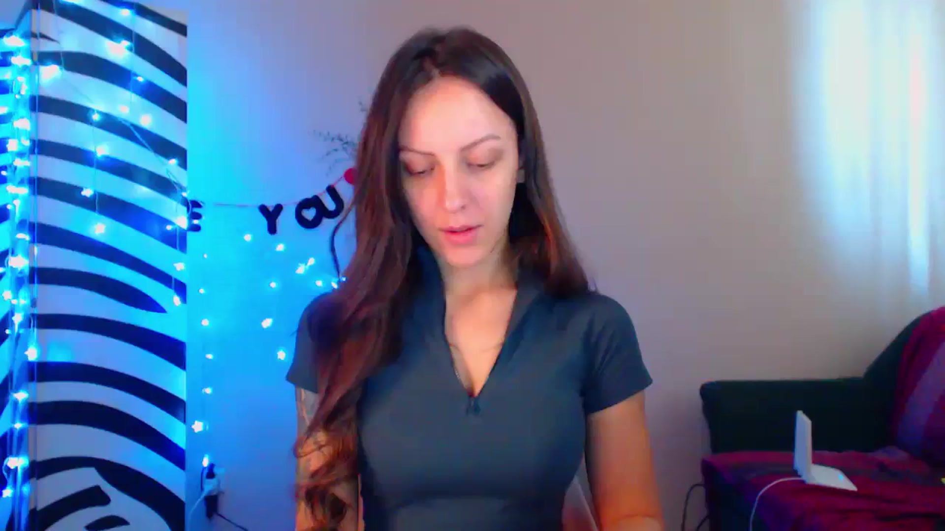 Gallery image thumbnail from Cos_Sexy's myfreecams stream on, 10/10/2023, 11:55 image 4 of 20