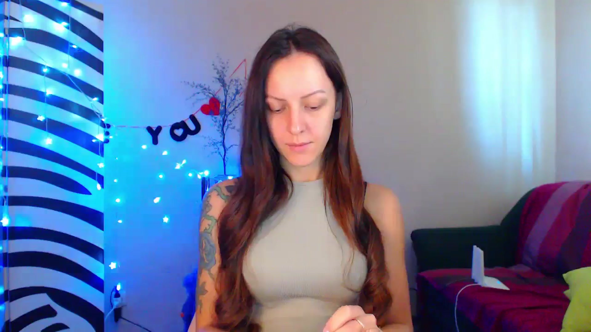 Gallery image thumbnail from Cos_Sexy's myfreecams stream on, 10/12/2023, 10:23 image 8 of 20